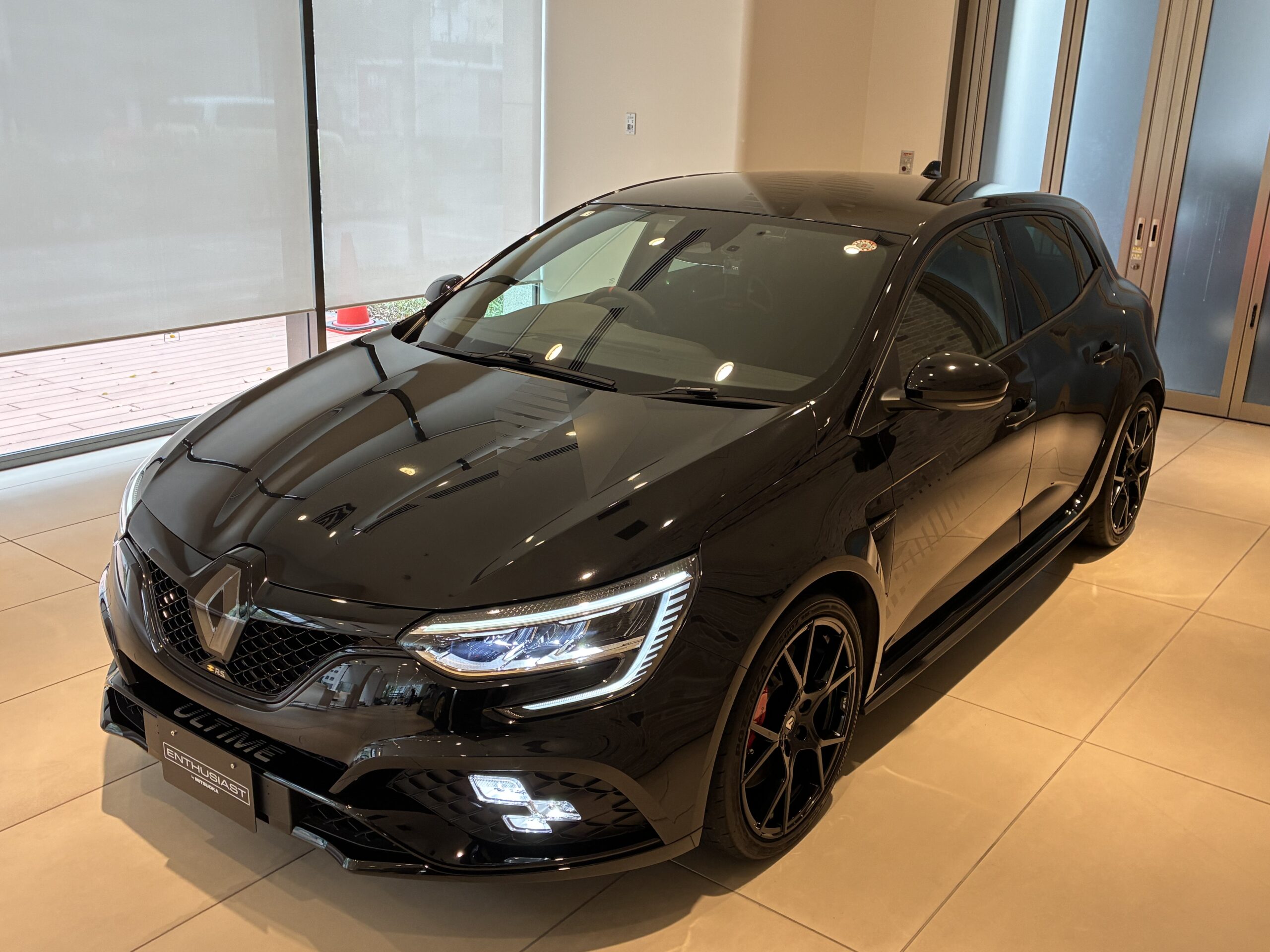 ルノー メガーヌ スポール ウルティム EDC