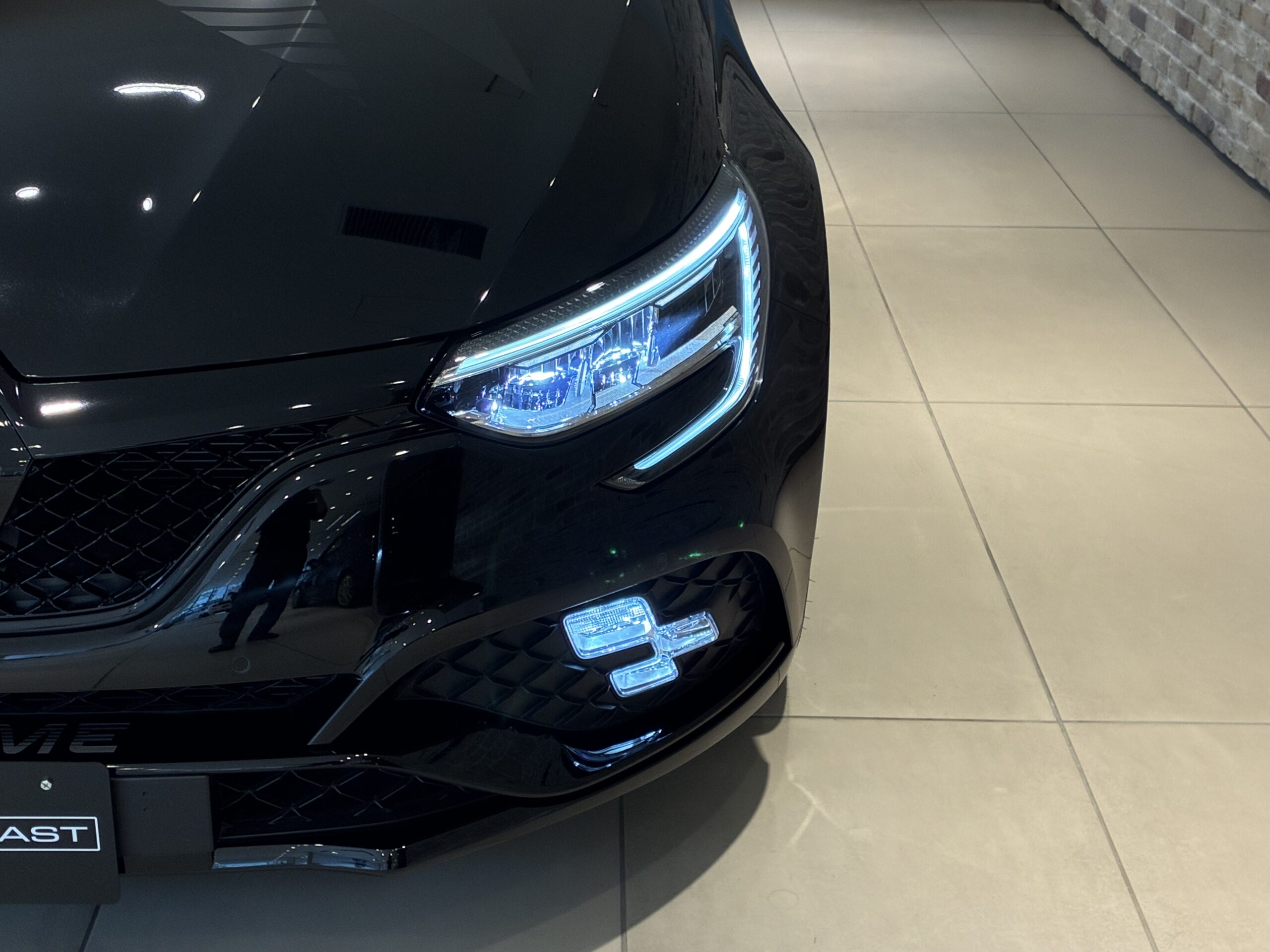 ルノー メガーヌ スポール ウルティム EDC