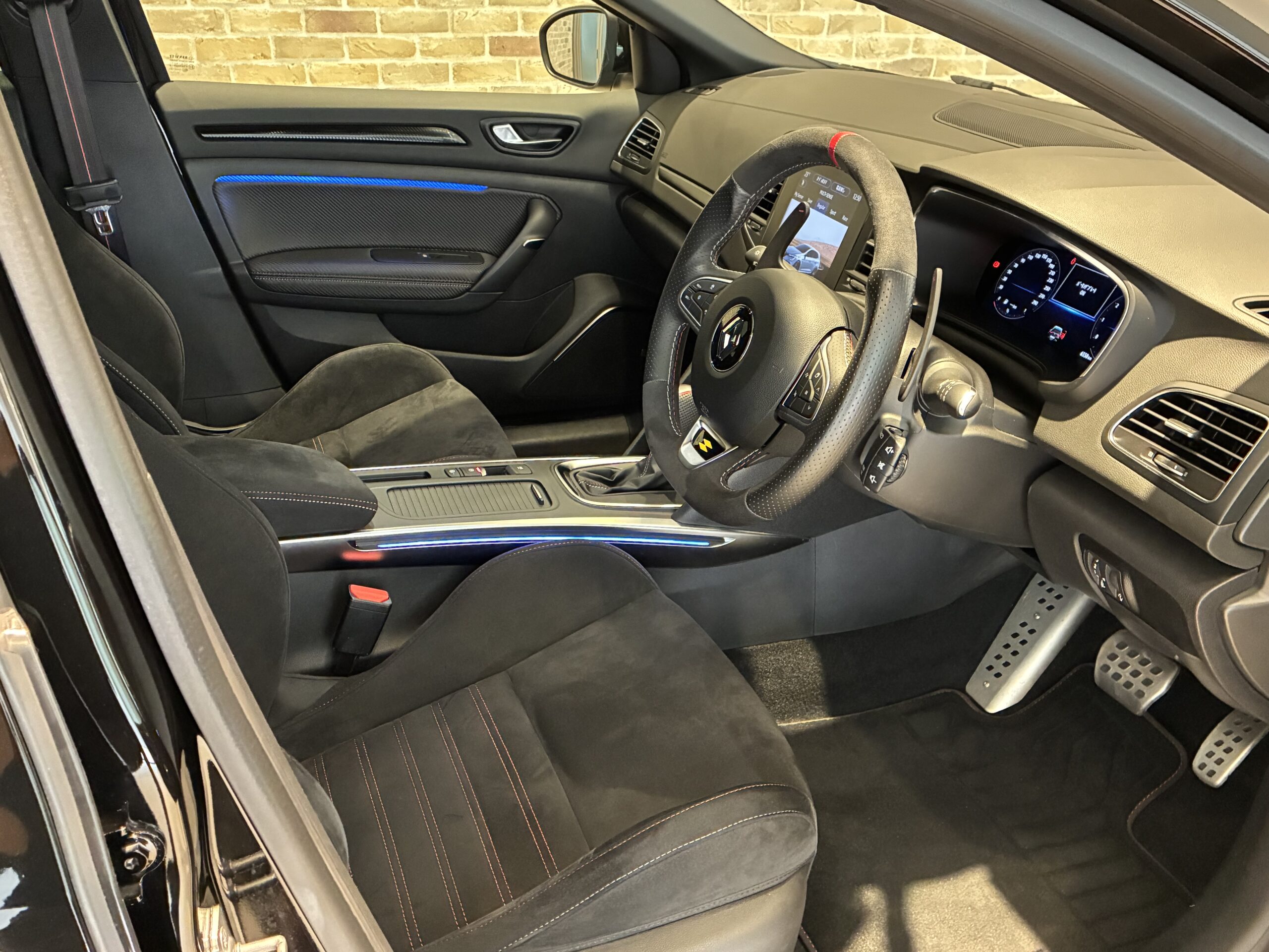 ルノー メガーヌ スポール ウルティム EDC