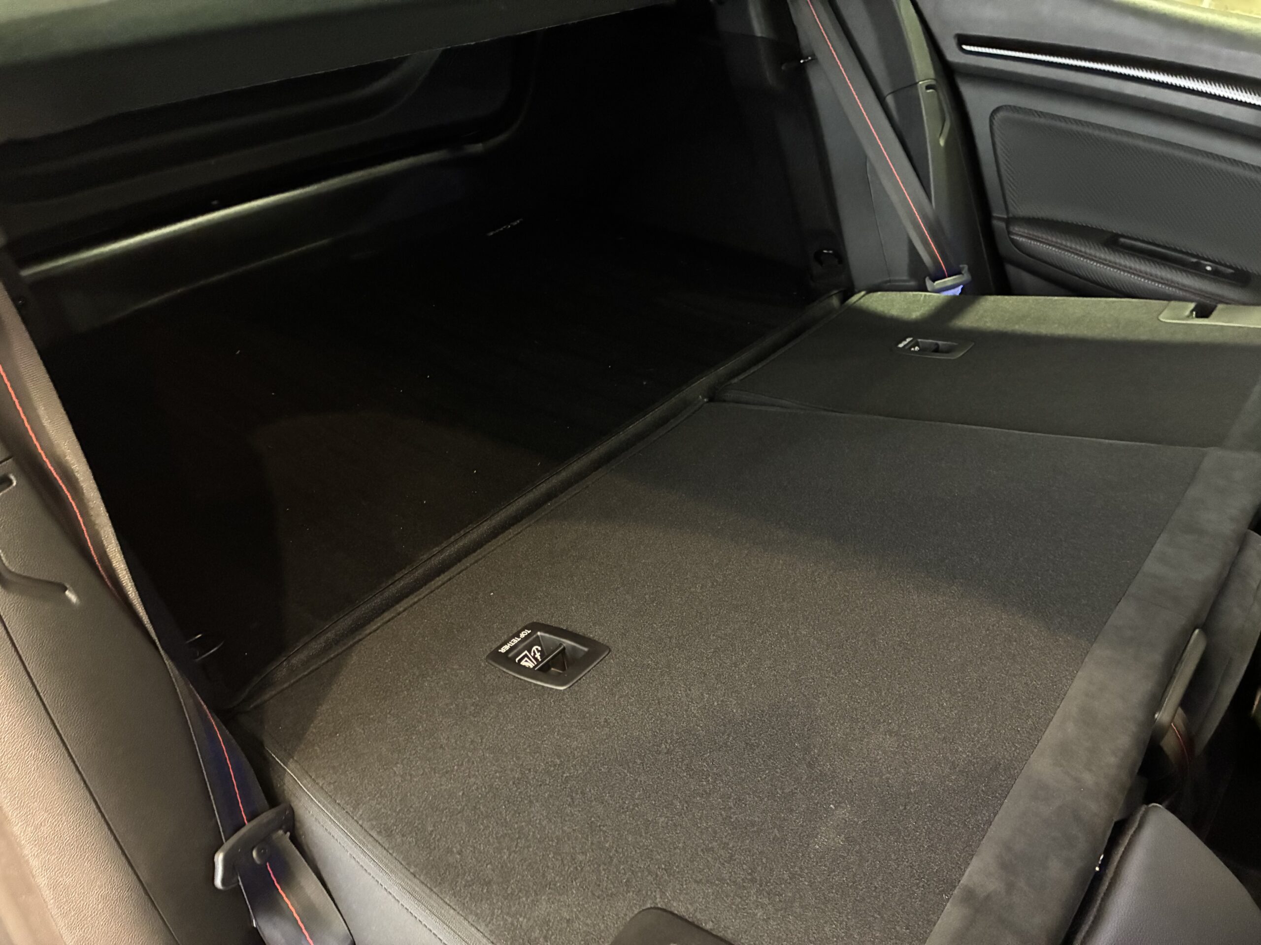 ルノー メガーヌ スポール ウルティム EDC