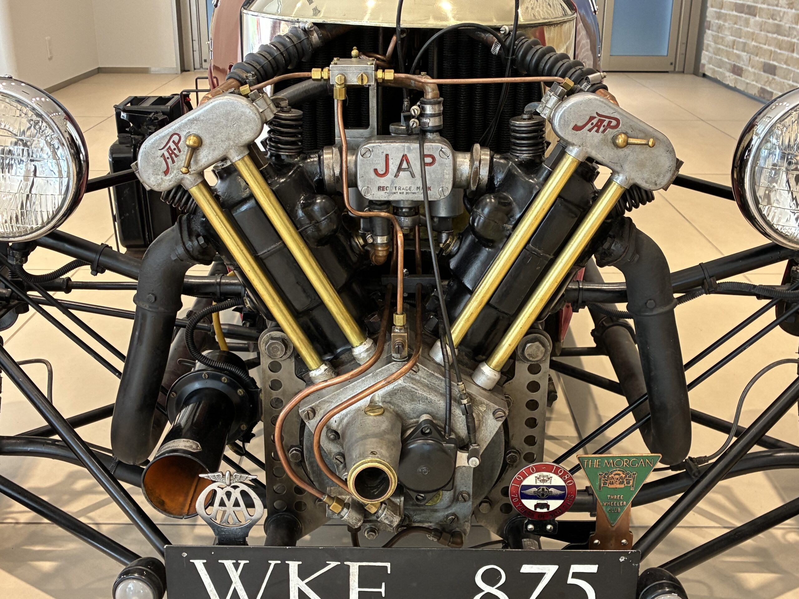 モーガンスリーホイラー　スーパースポーツ