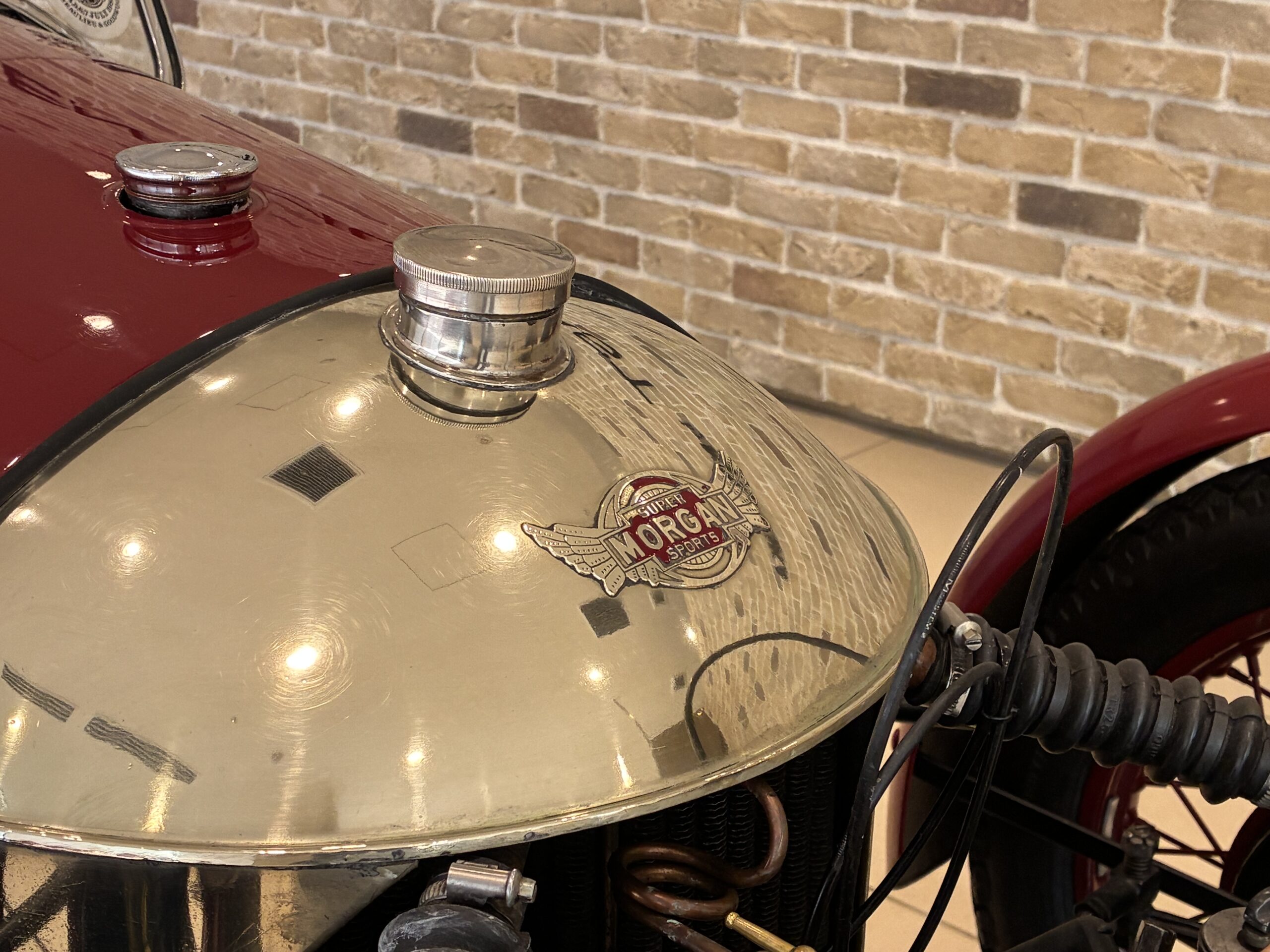 モーガンスリーホイラー　スーパースポーツ