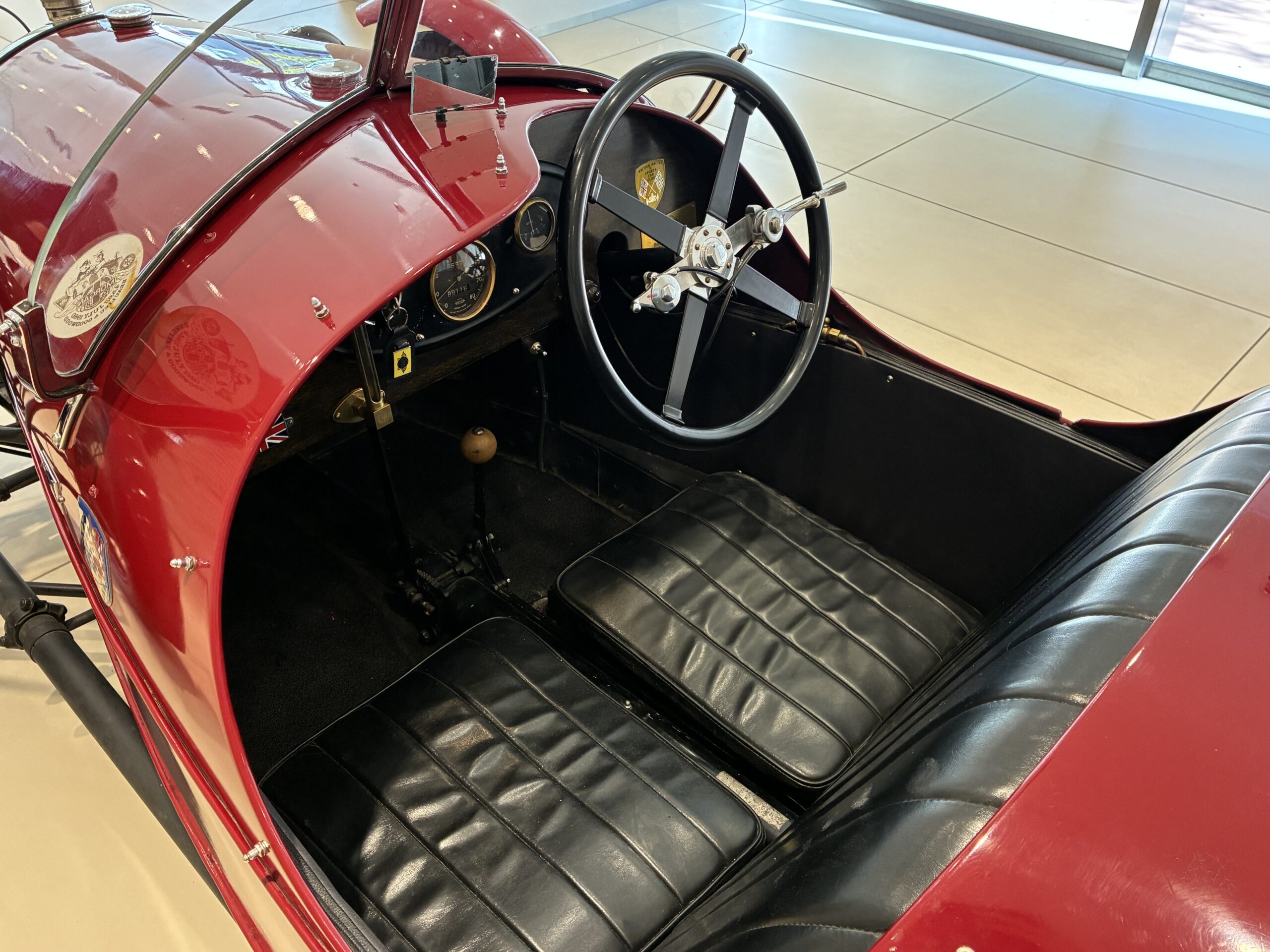 モーガンスリーホイラー　スーパースポーツ