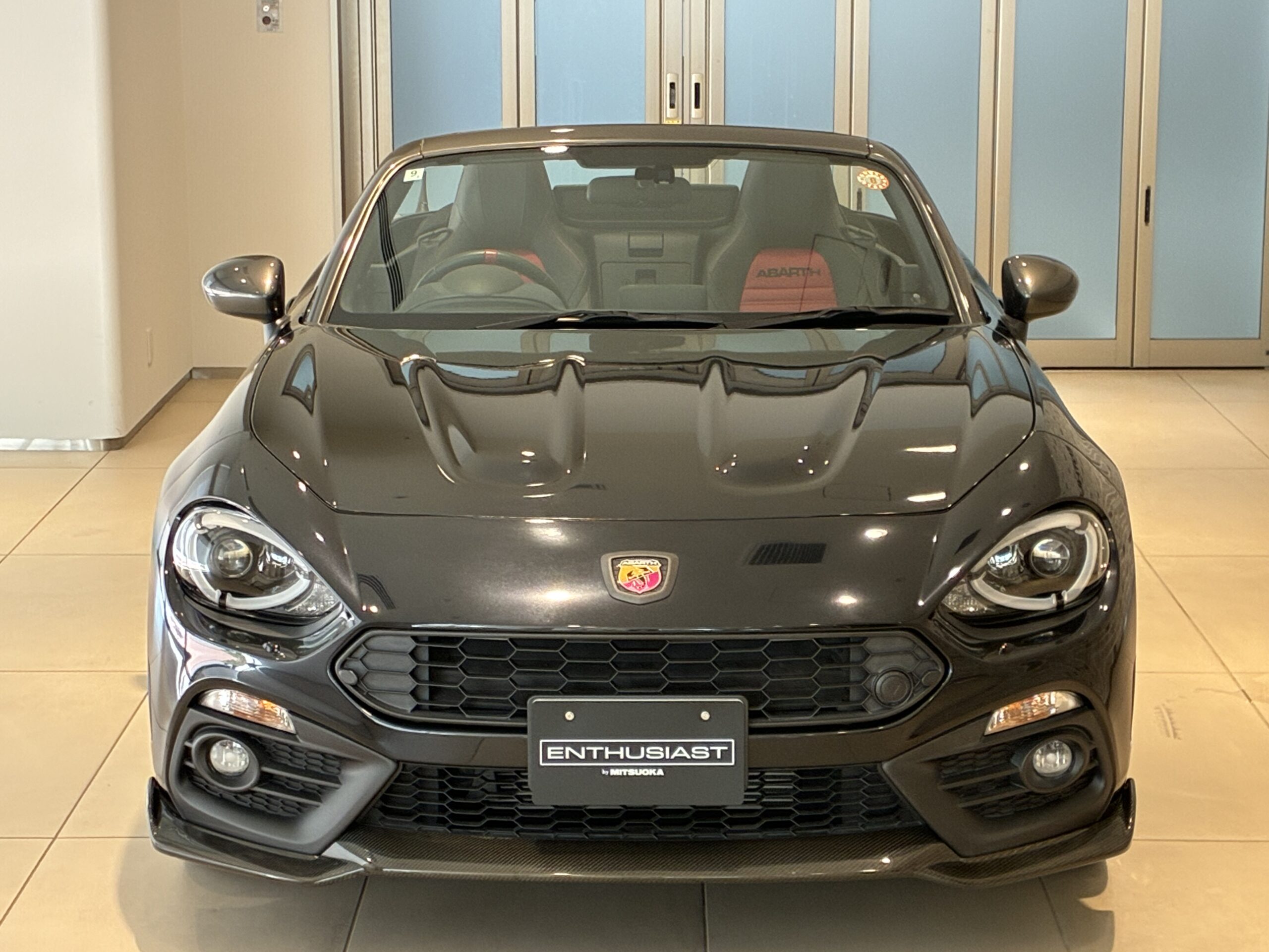 アバルト124スパイダー