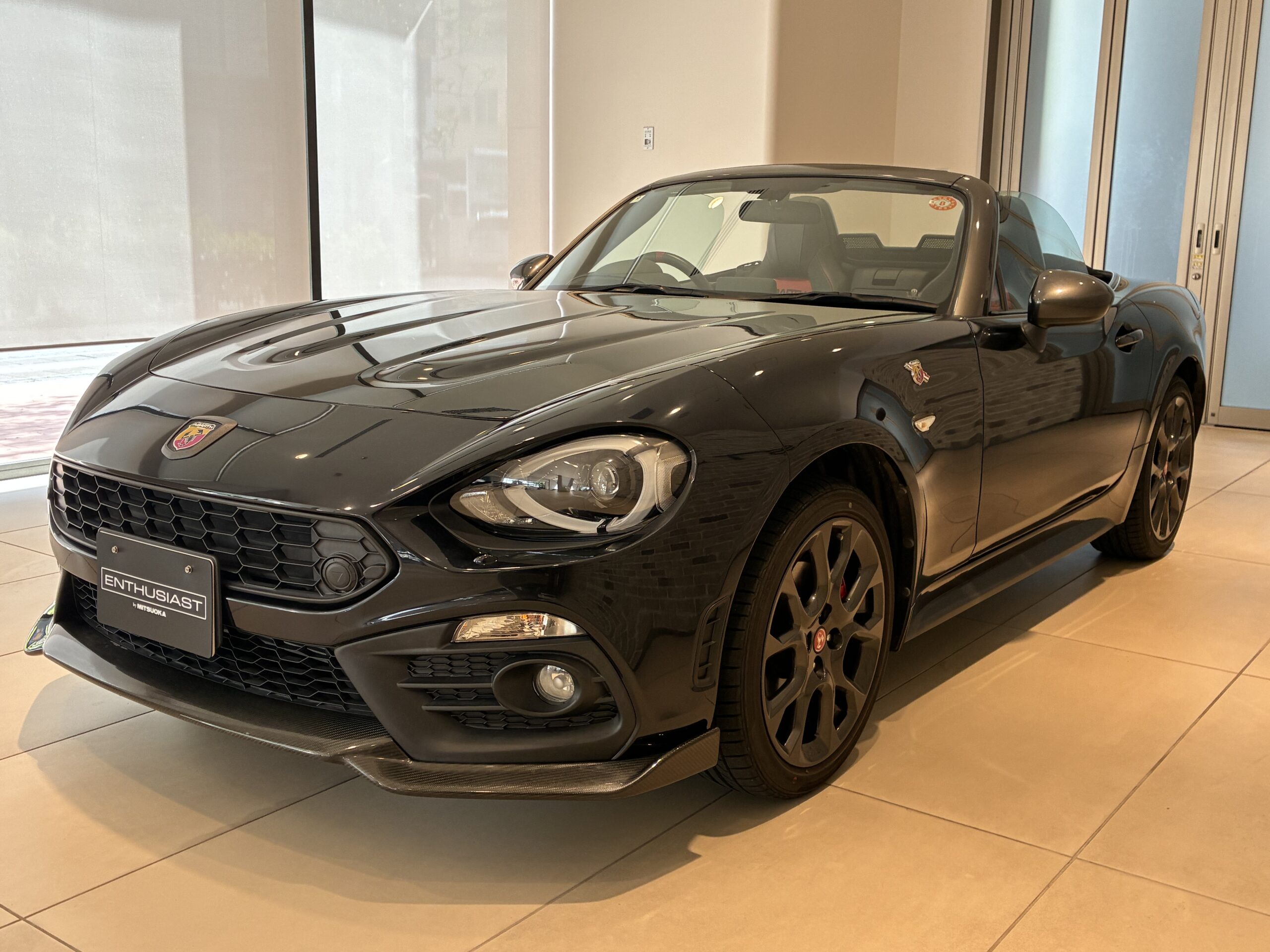 アバルト124スパイダー