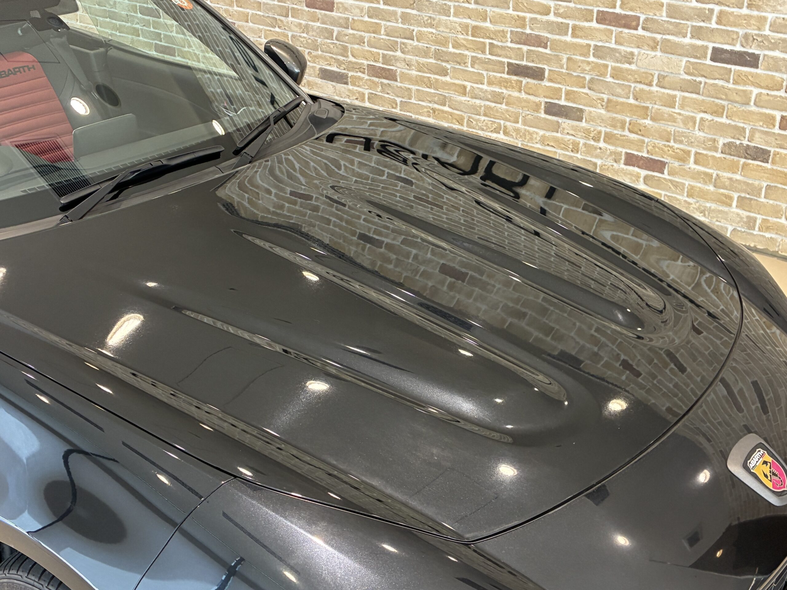 アバルト124スパイダー