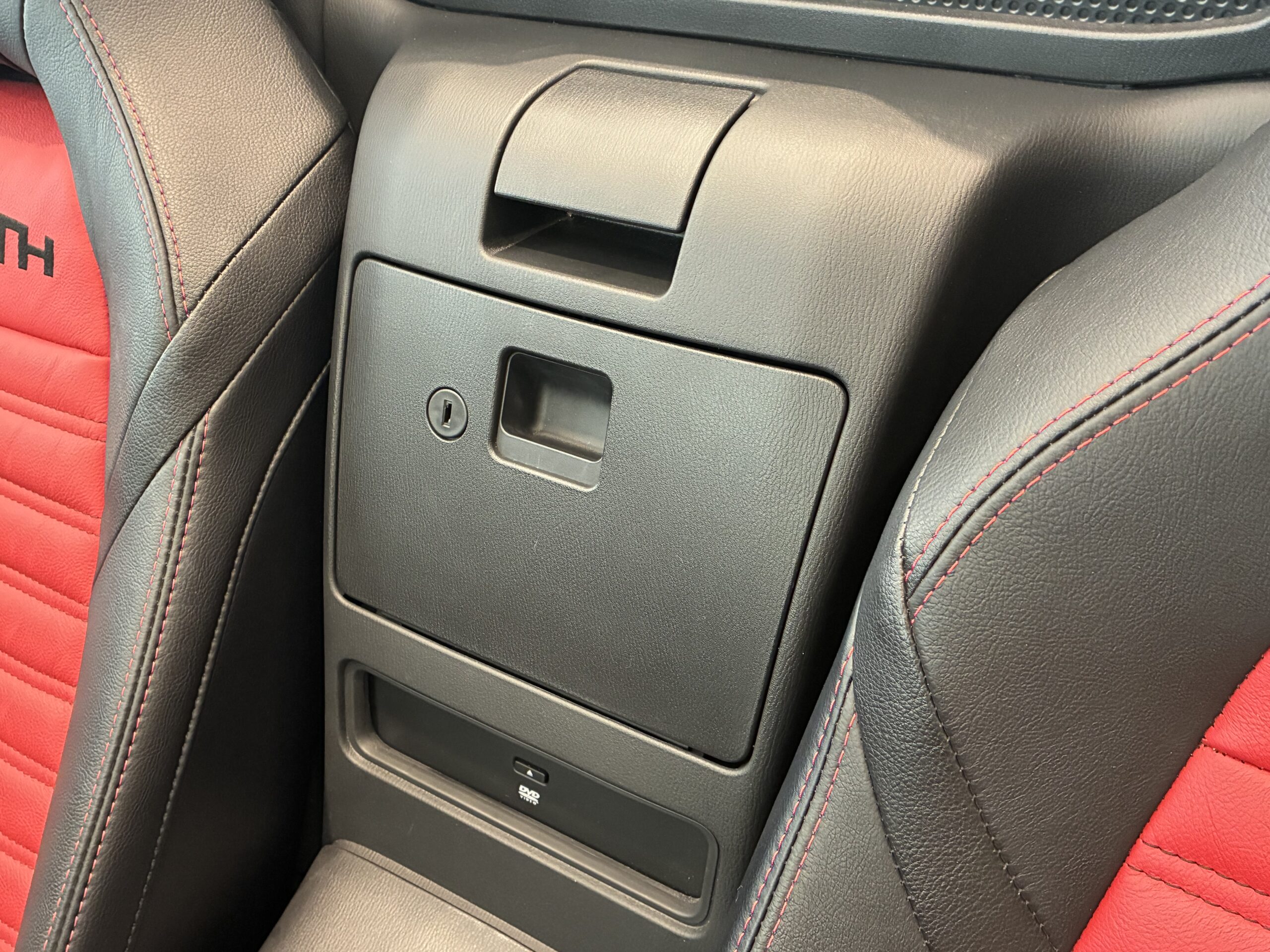 アバルト124スパイダー