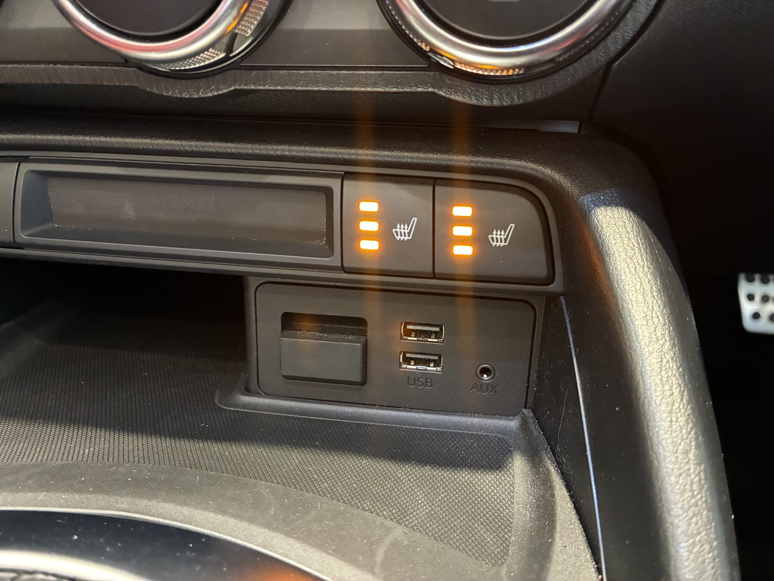 アバルト124スパイダー