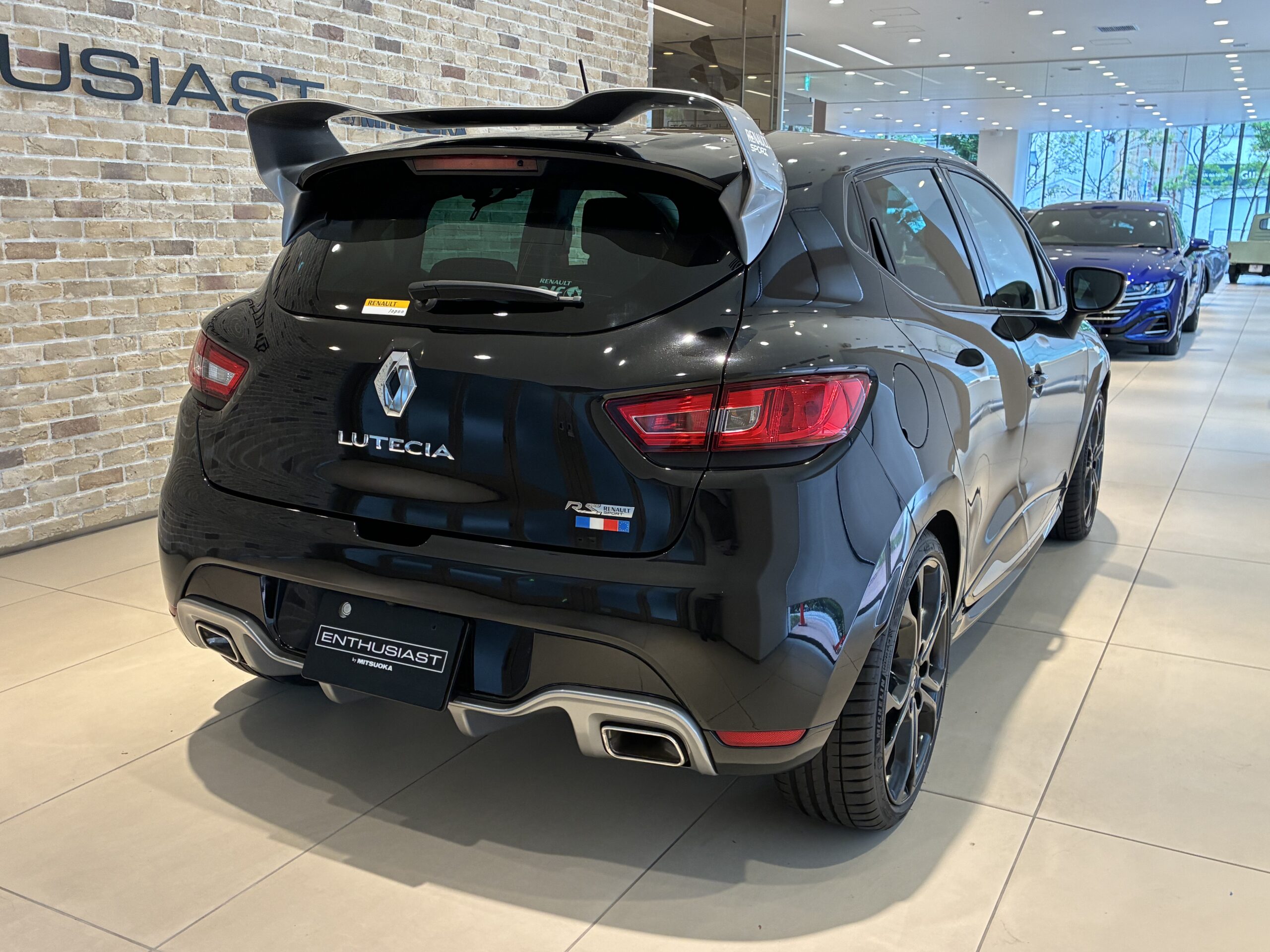 ルノー・ルーテシア・スポール シャシー スポール