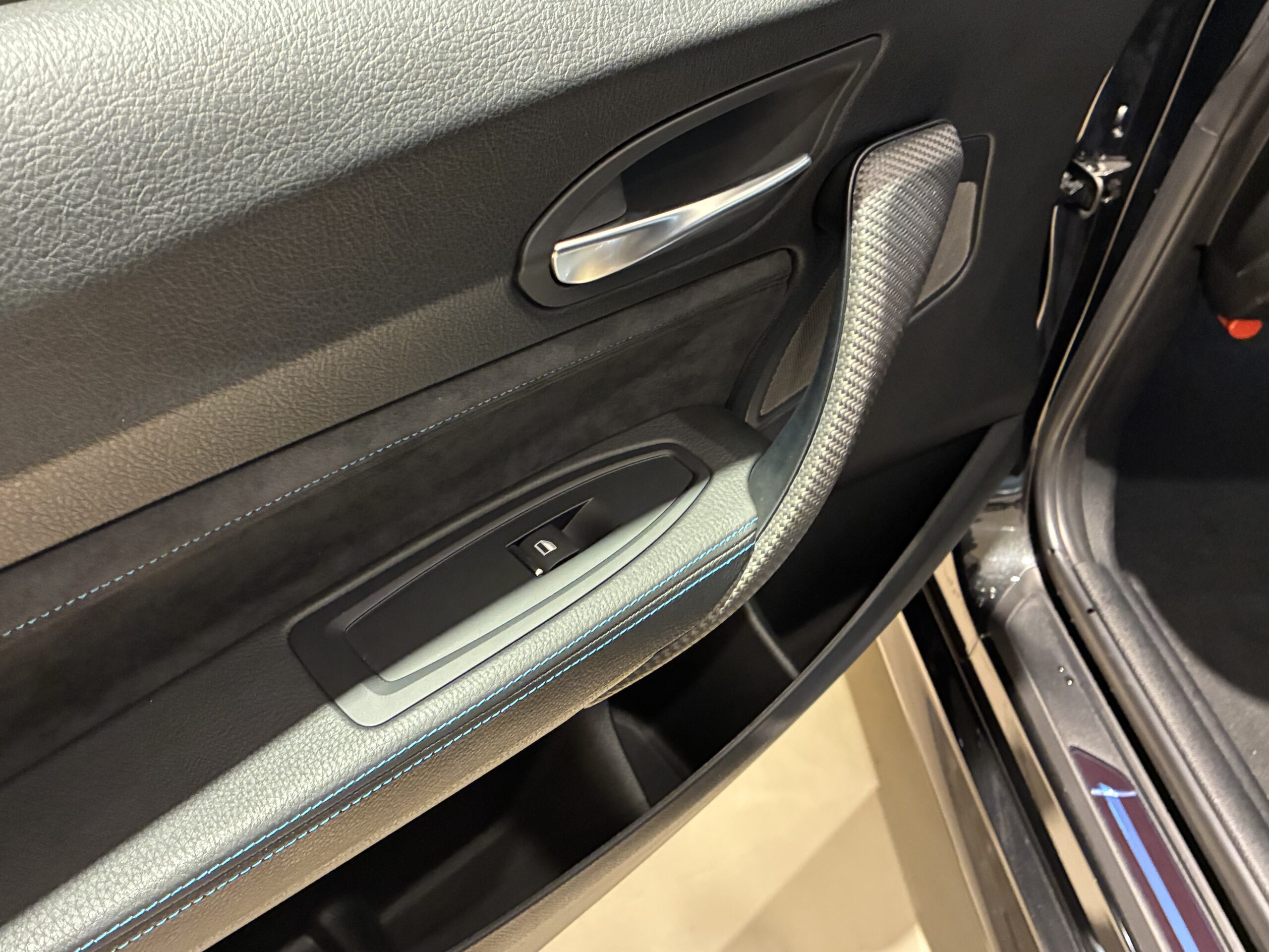 BMW　M2コンペティション　M DCTドライブロジック