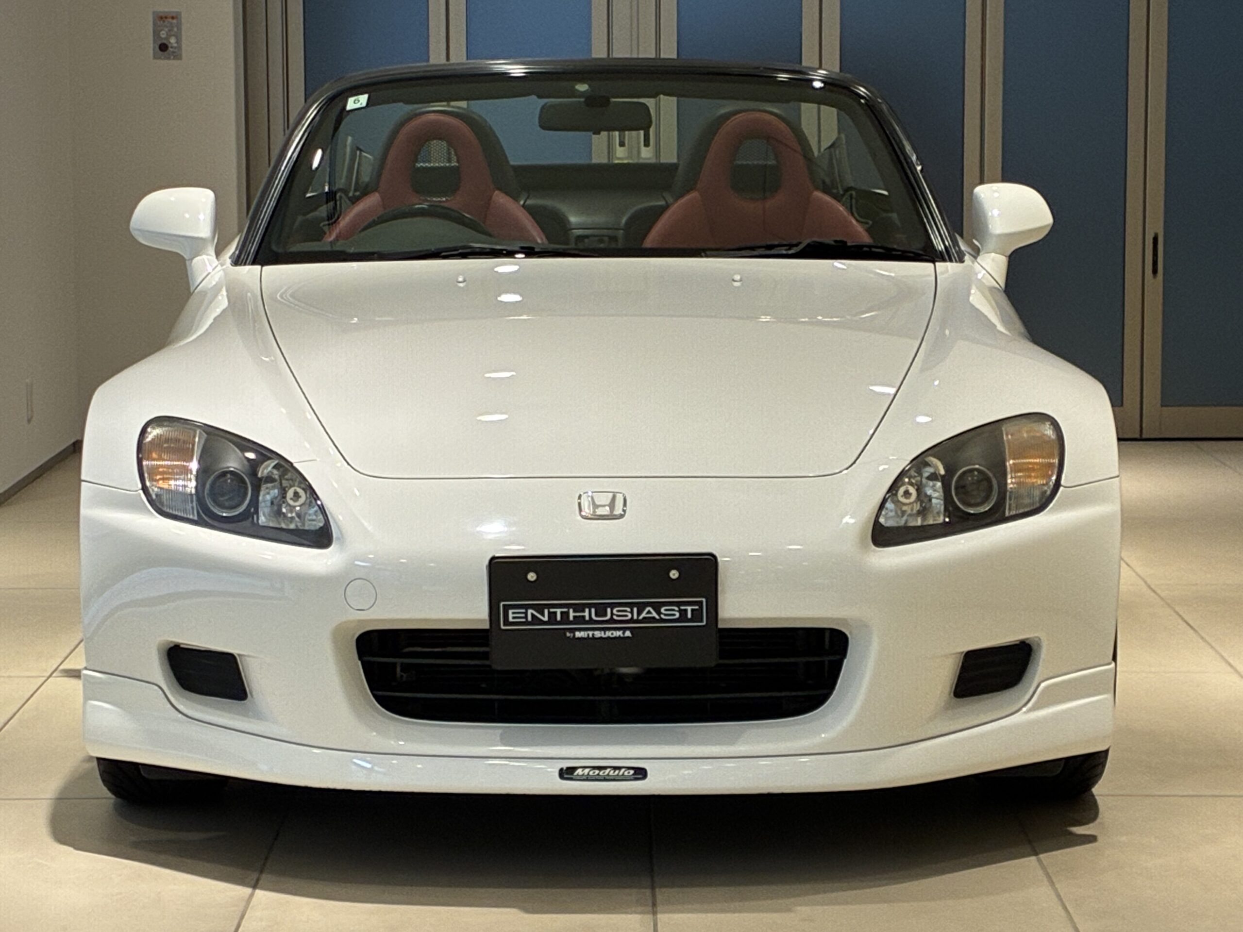 S2000