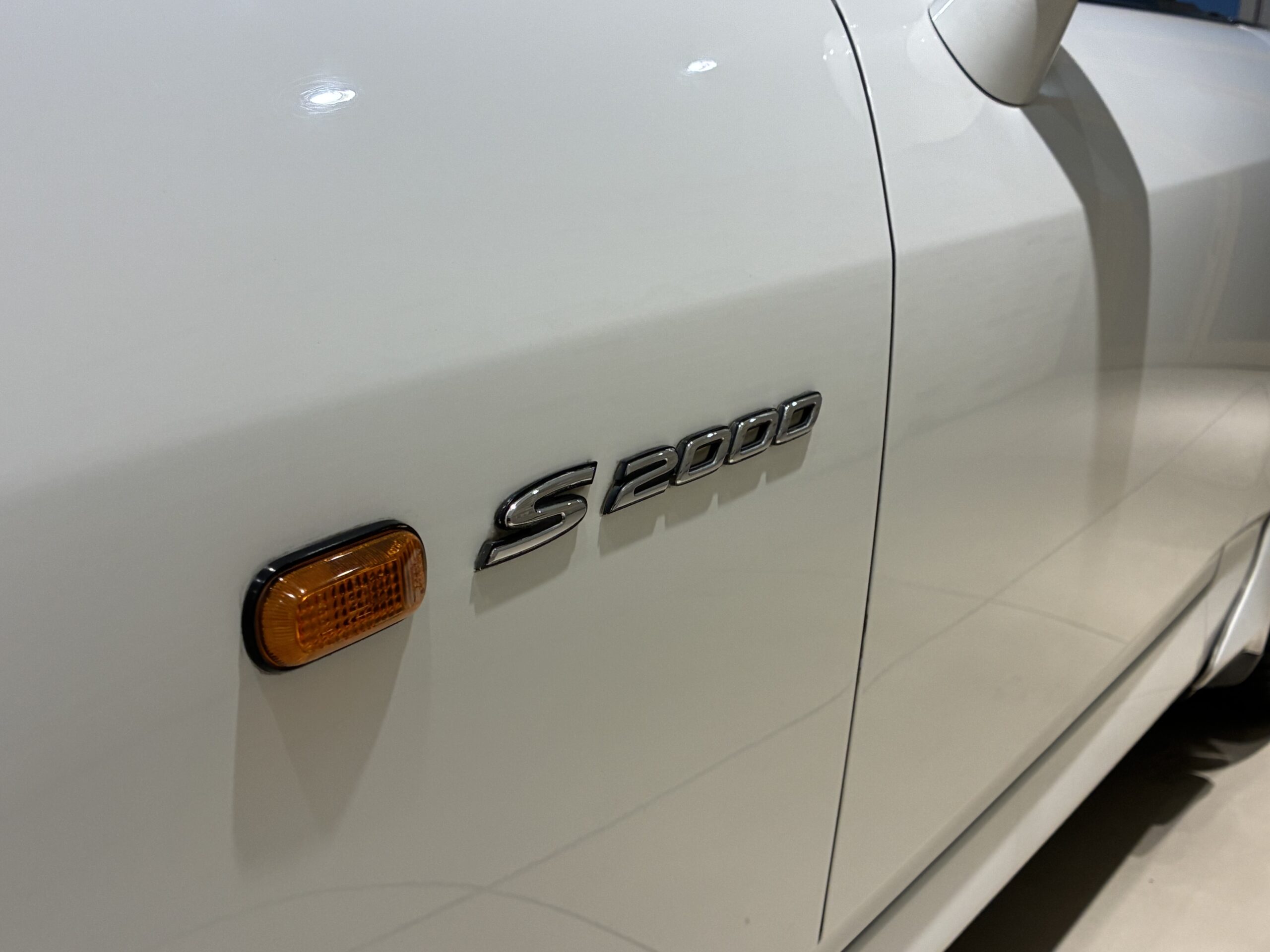 S2000