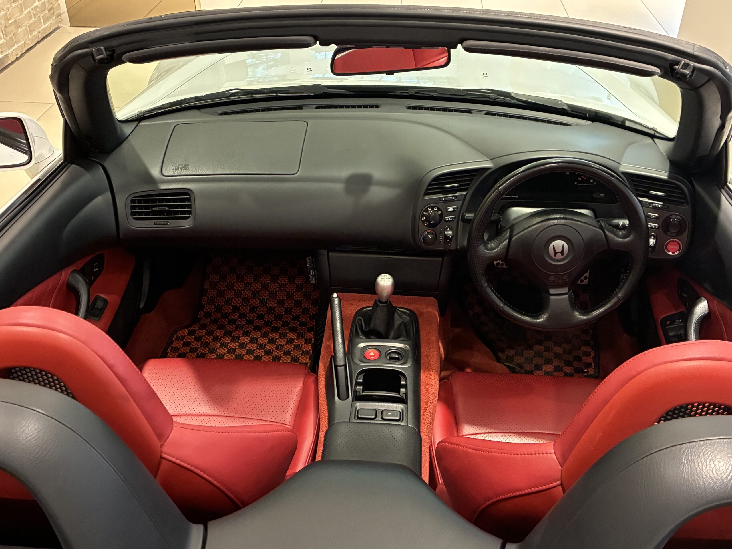 S2000