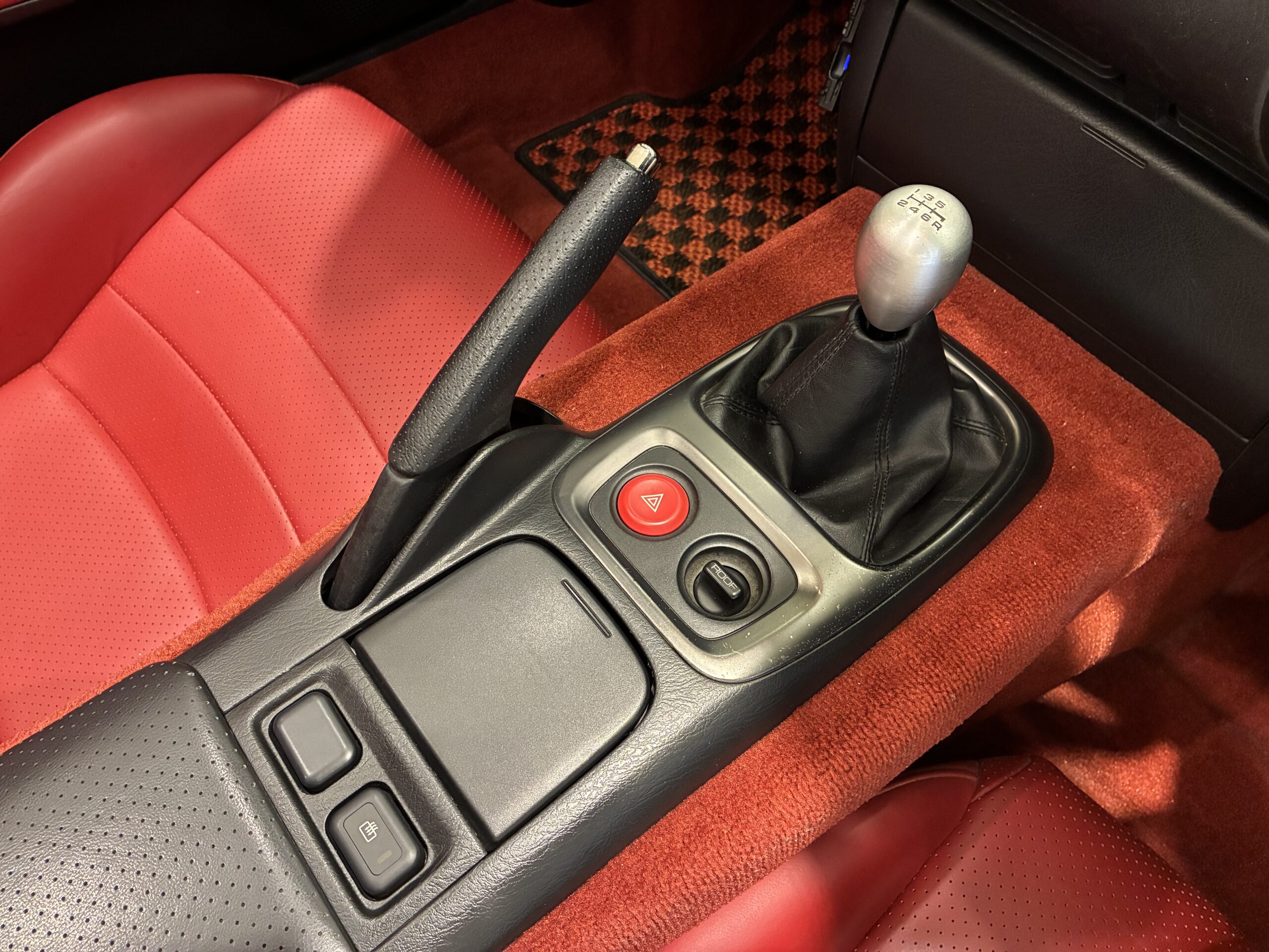 S2000