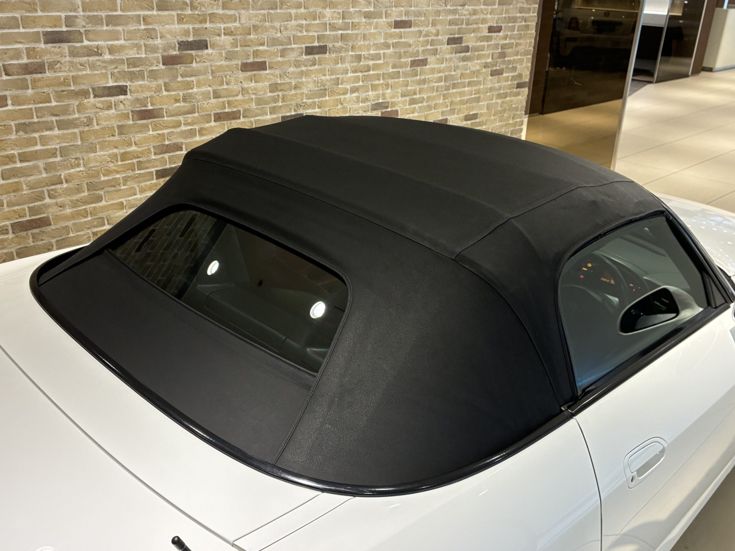 S2000