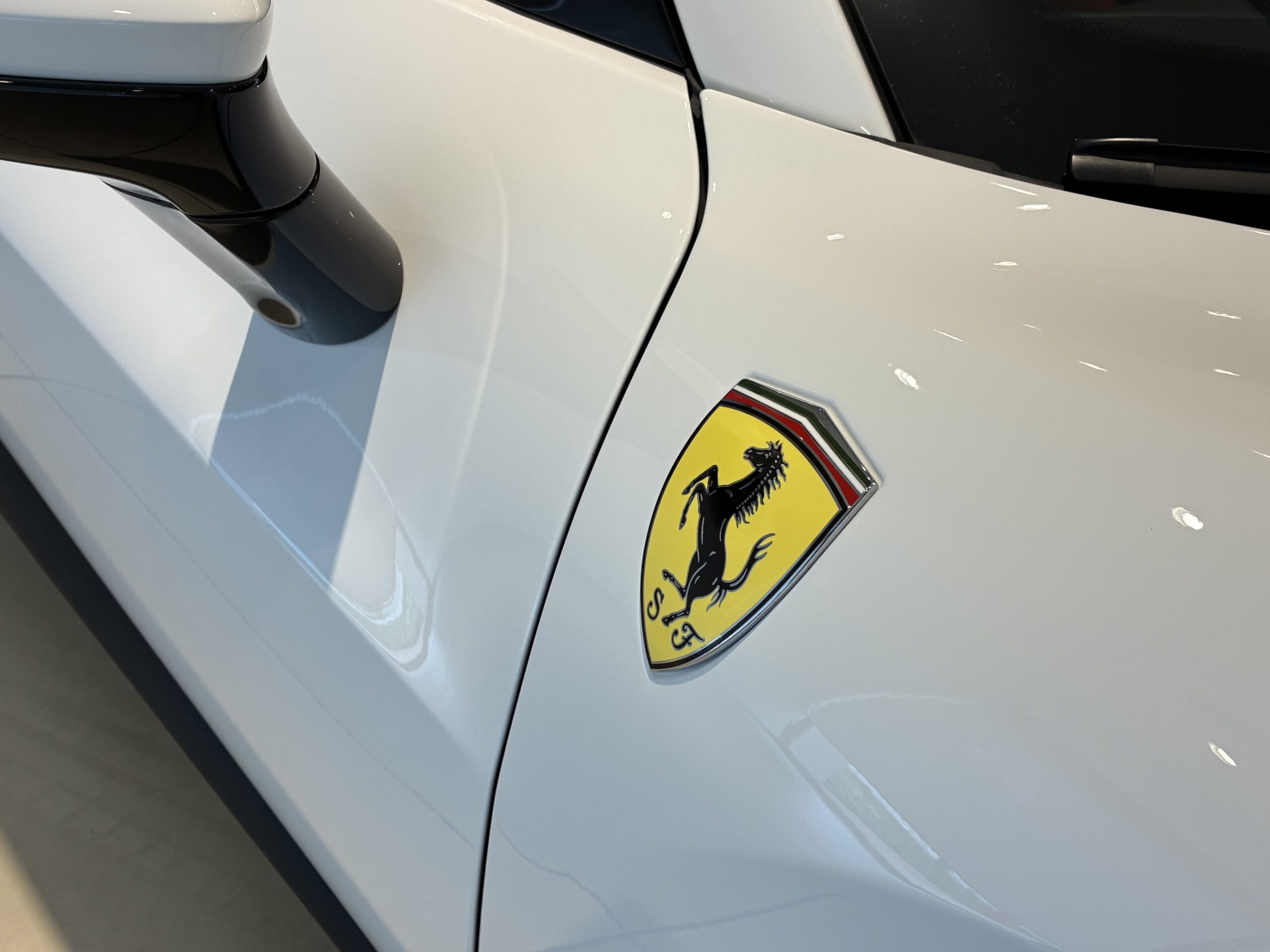 フェラーリ296GTS F1 DCT 左H