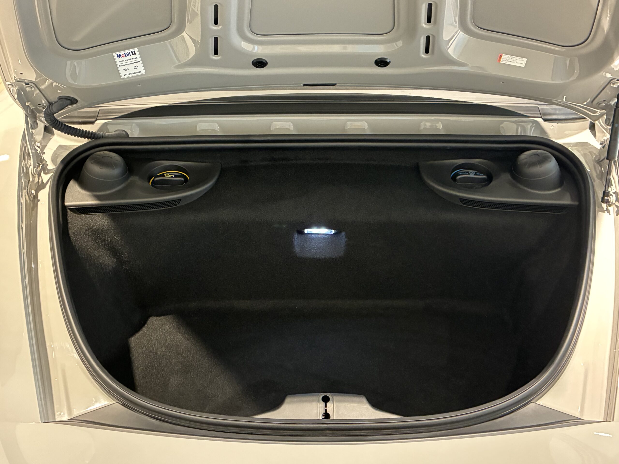 ポルシェ718ボクスター スタイル エディションPDK