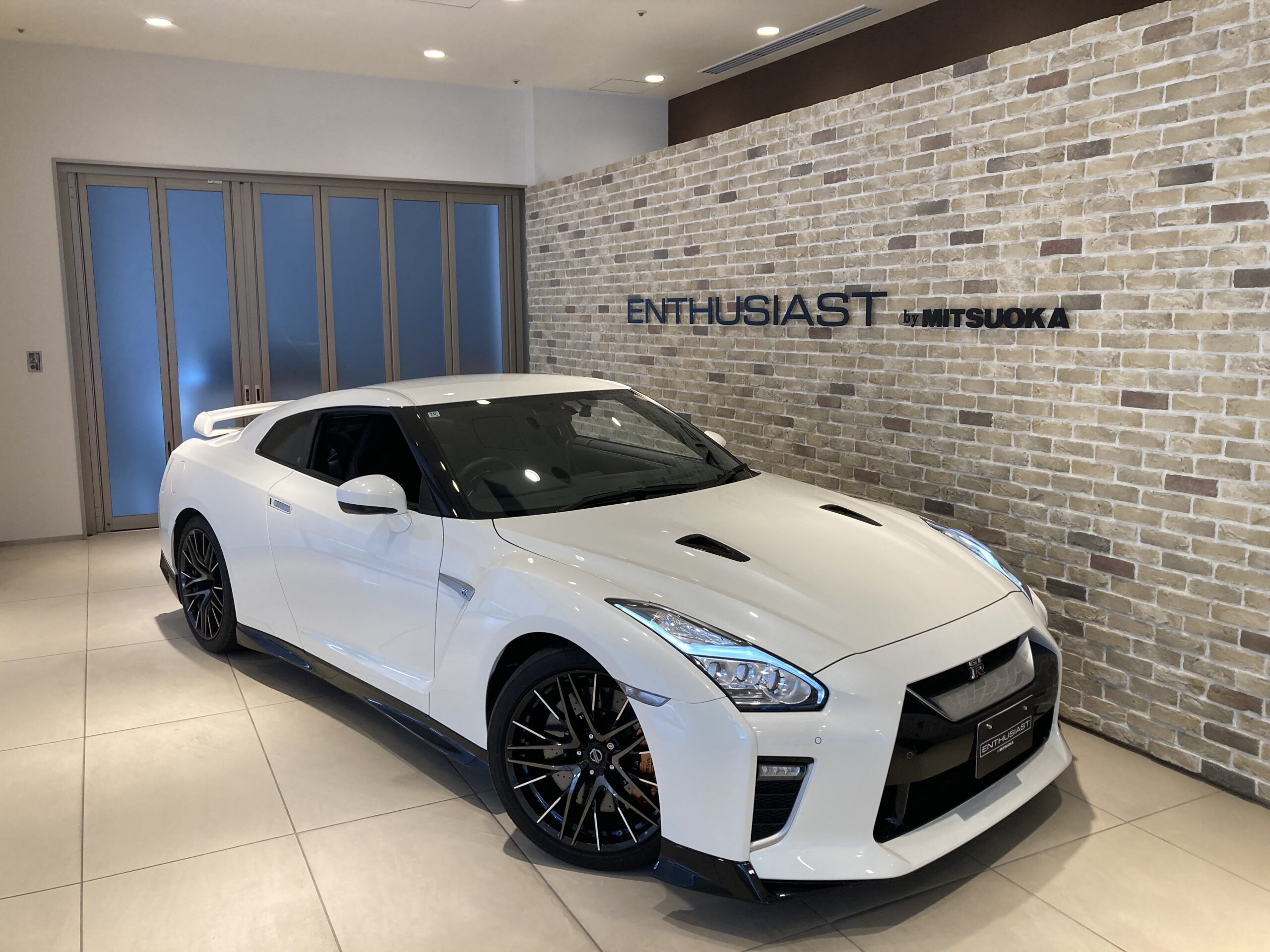 ニッサン GT-R 3.8プレミアムエディション 4WD