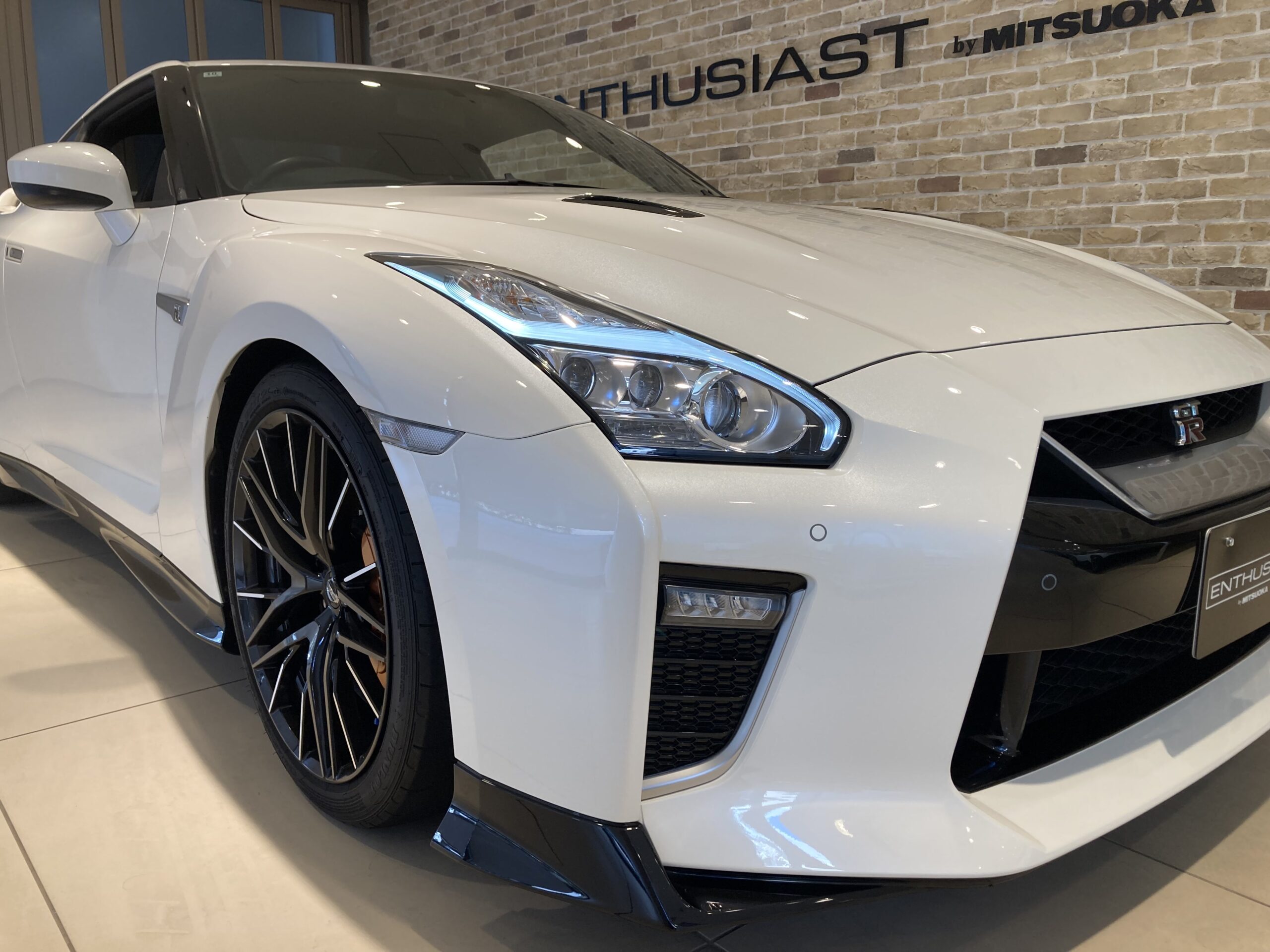 ニッサン GT-R 3.8プレミアムエディション 4WD