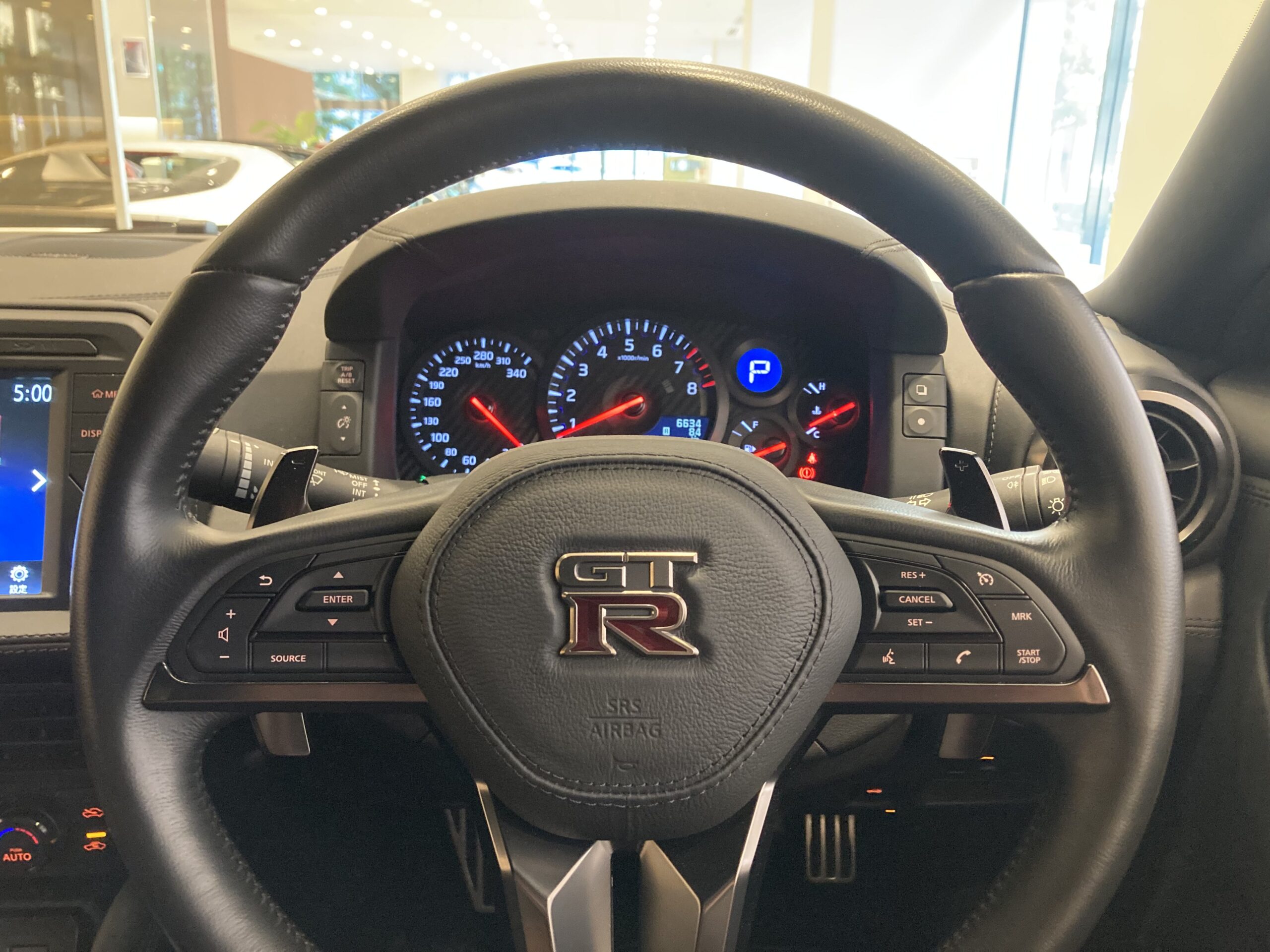 ニッサン GT-R 3.8プレミアムエディション 4WD