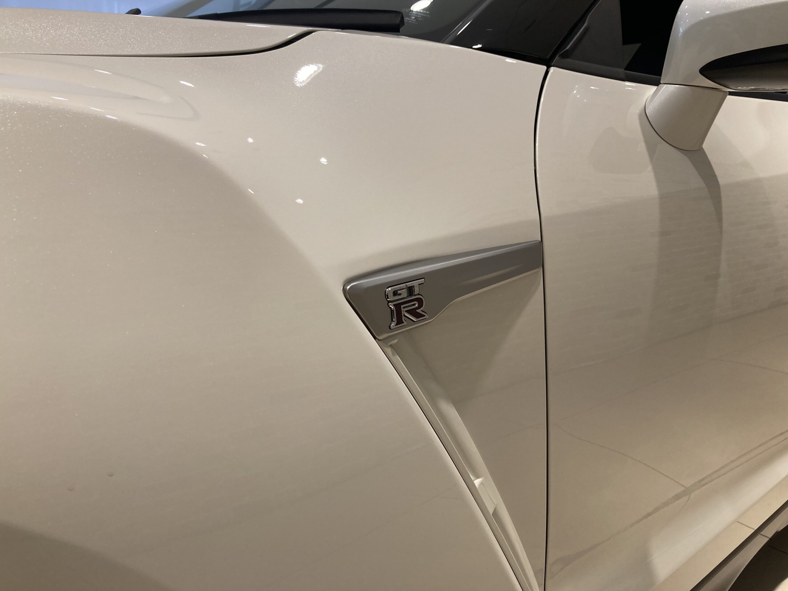 ニッサン GT-R 3.8プレミアムエディション 4WD