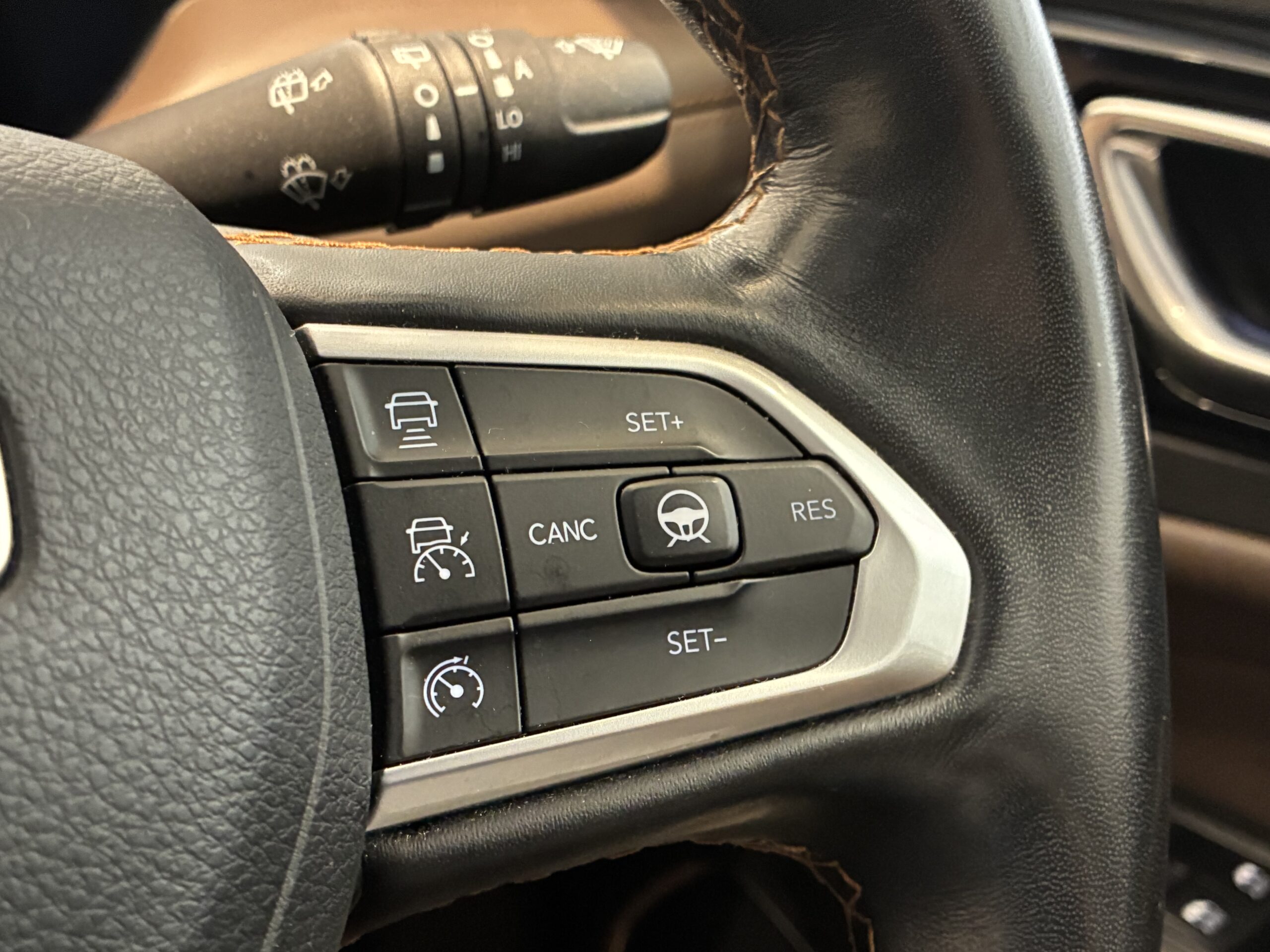 コマンダー リミテッド4WD ディーゼルターボ