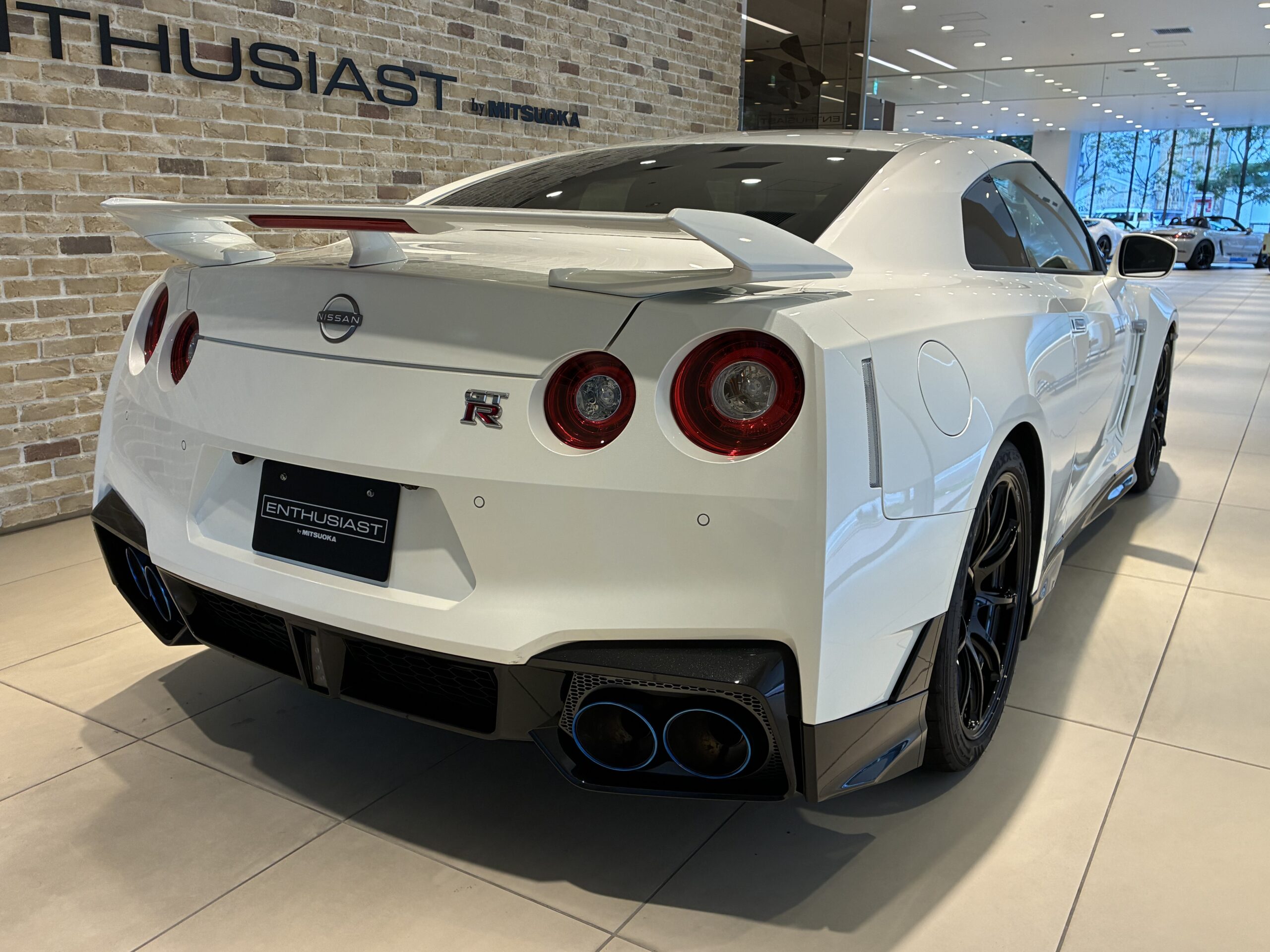 ニッサン GT-R 3.8トラックED engineered by nismo 4WD