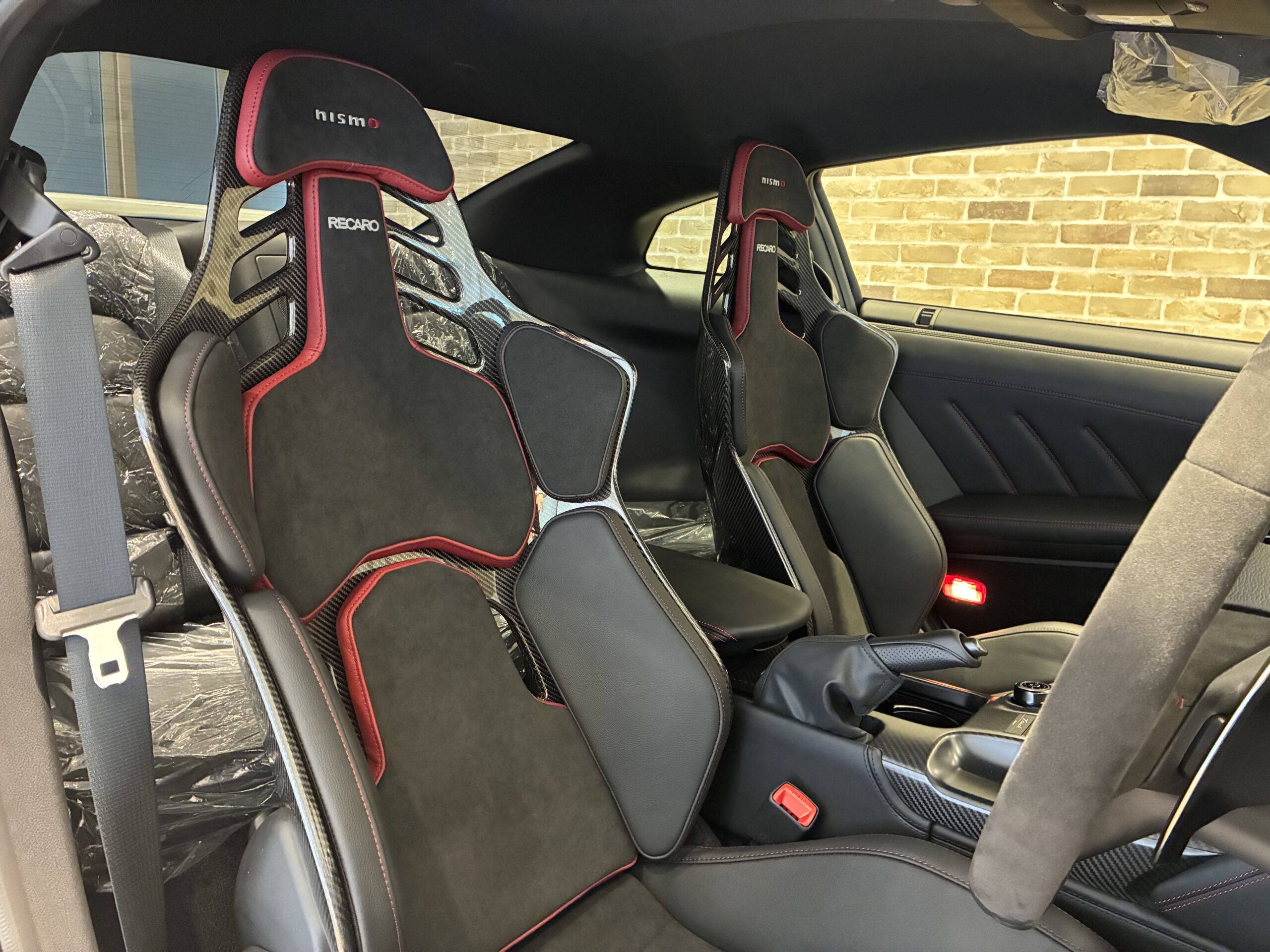 ニッサン GT-R 3.8トラックED engineered by nismo 4WD