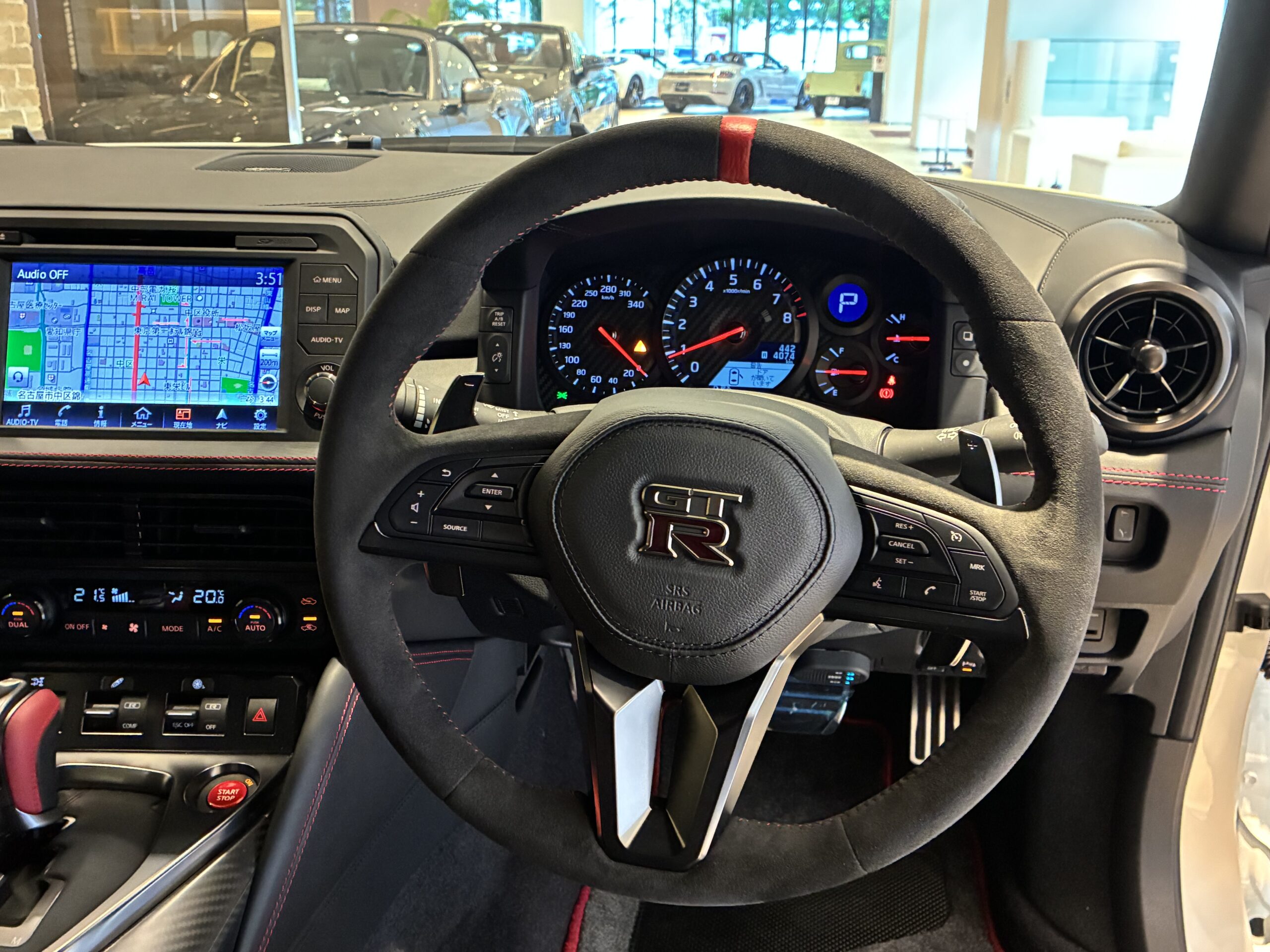 ニッサン GT-R 3.8トラックED engineered by nismo 4WD
