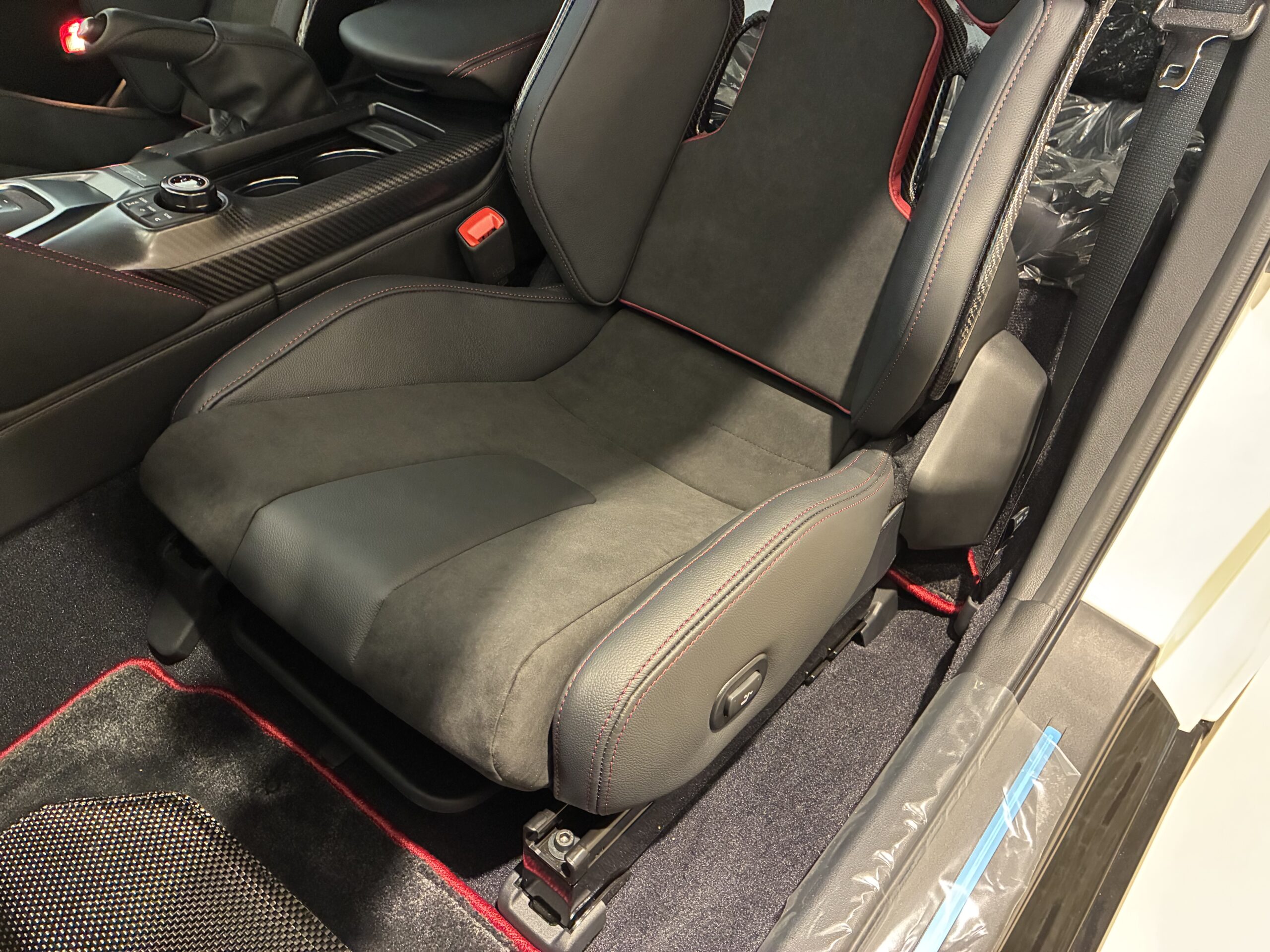 ニッサン GT-R 3.8トラックED engineered by nismo 4WD