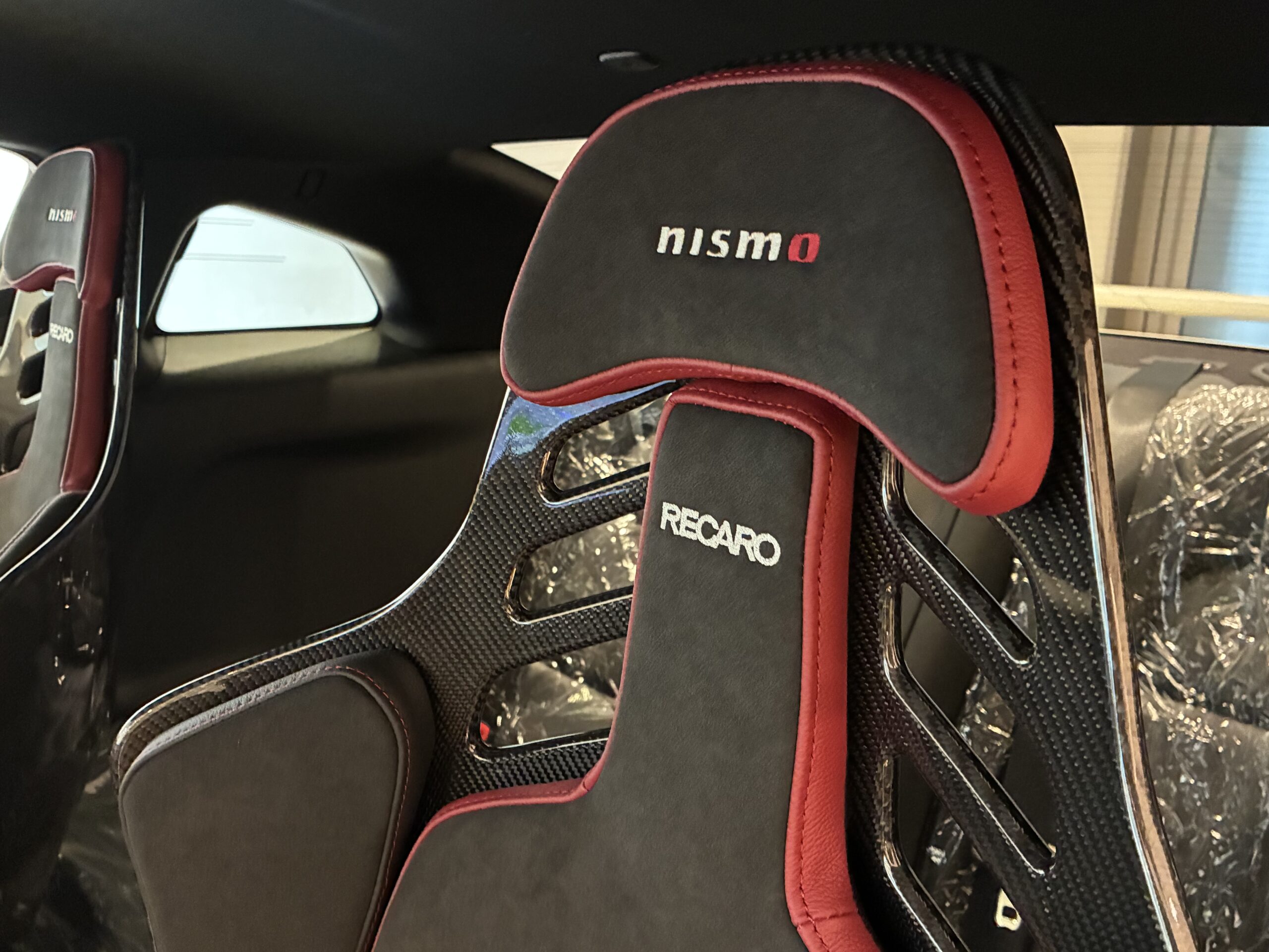 ニッサン GT-R 3.8トラックED engineered by nismo 4WD