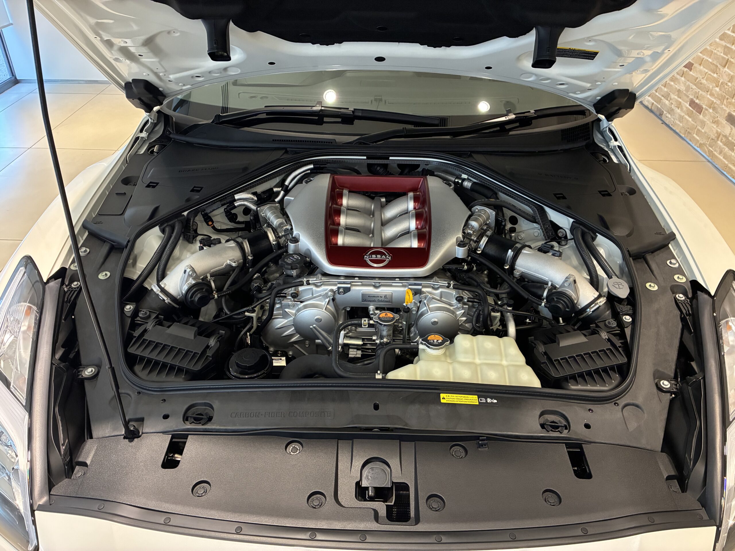 ニッサン GT-R 3.8トラックED engineered by nismo 4WD