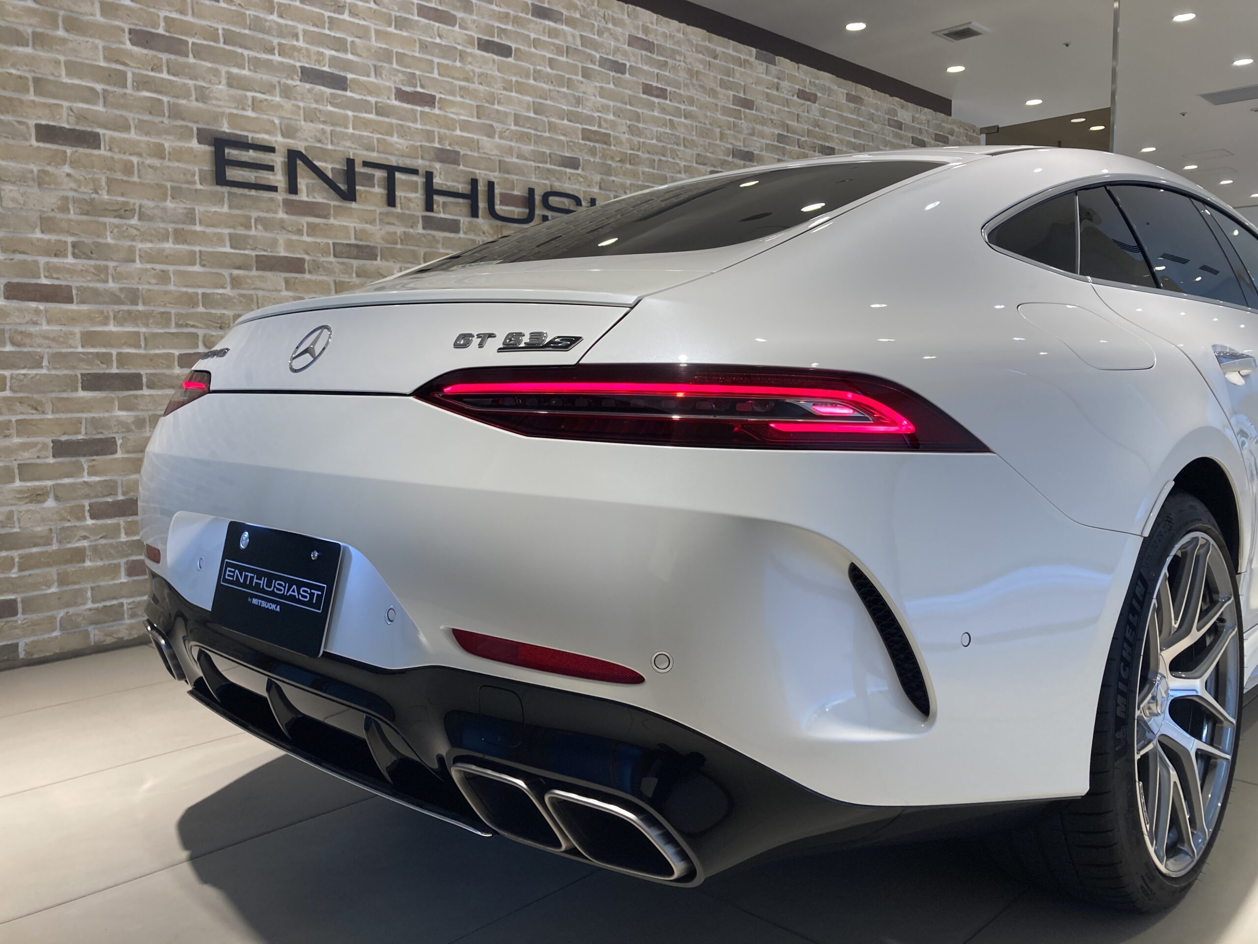 メルセデス・AMG　GT63S 4マチックプラス 4WD