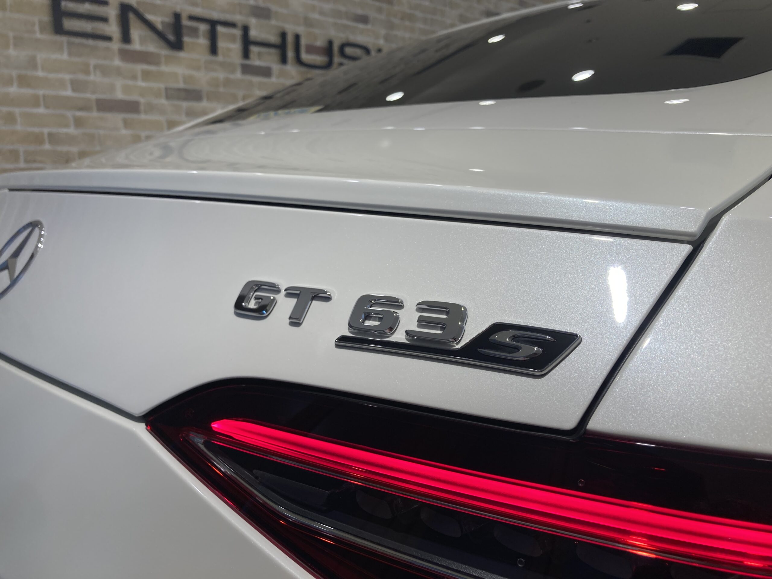 メルセデス・AMG　GT63S 4マチックプラス 4WD