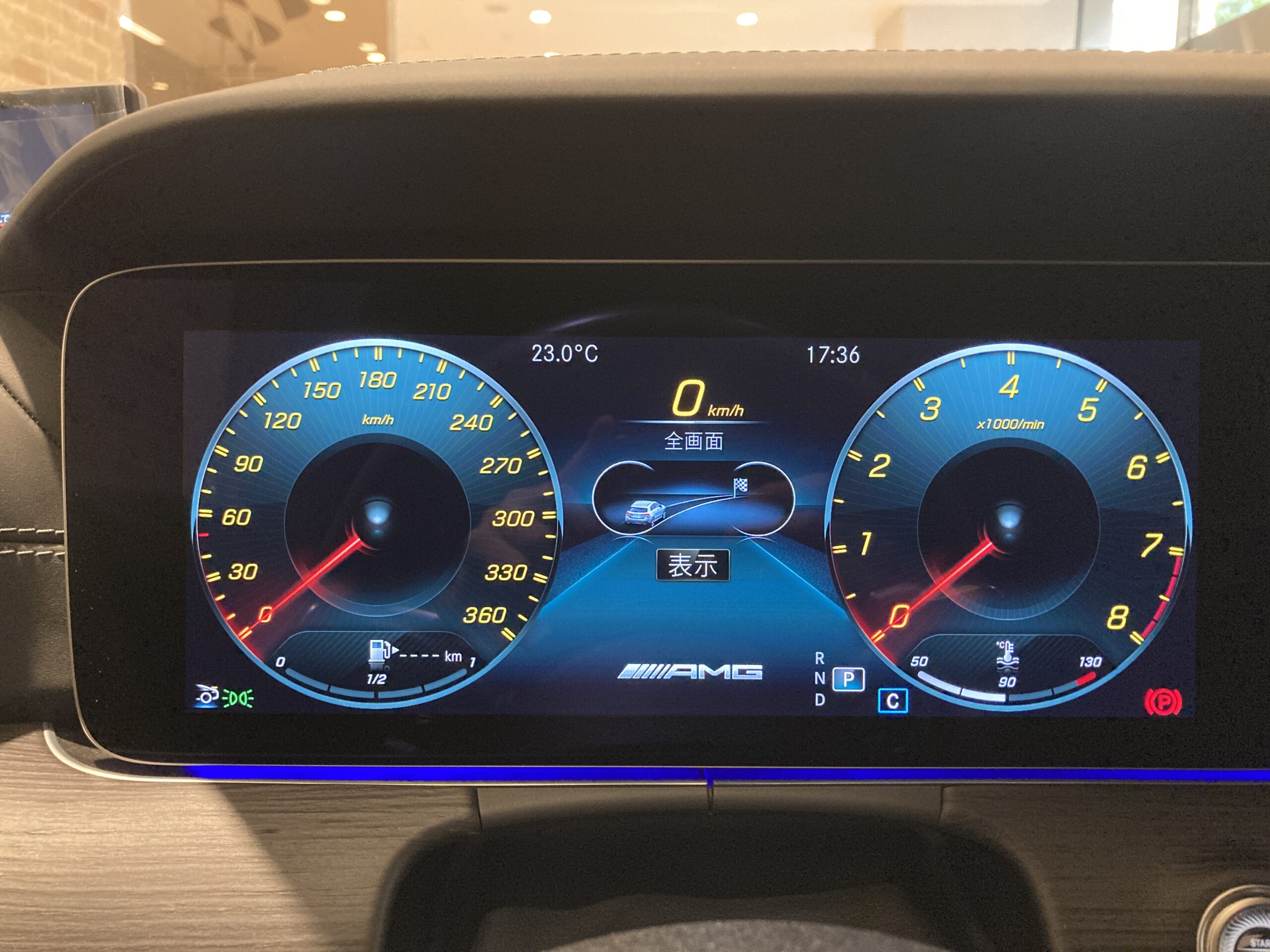 メルセデス・AMG　GT63S 4マチックプラス 4WD