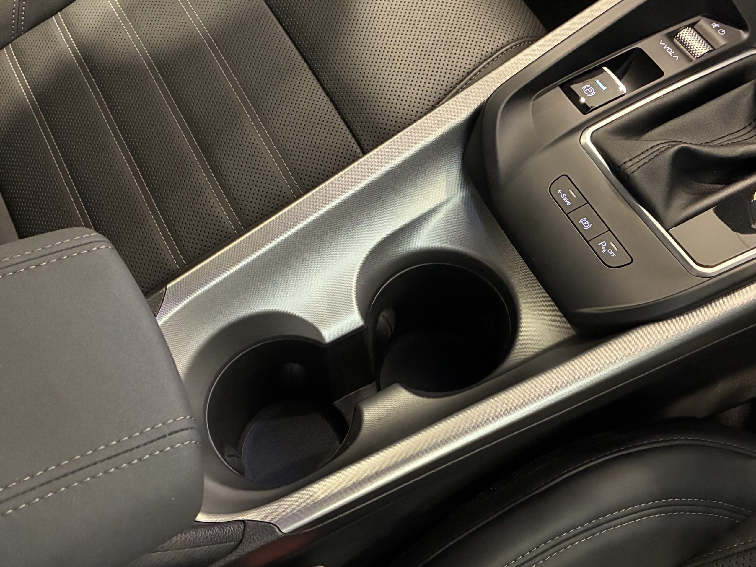 アルファロメオ　トナーレ PHEV Q4 Veloce