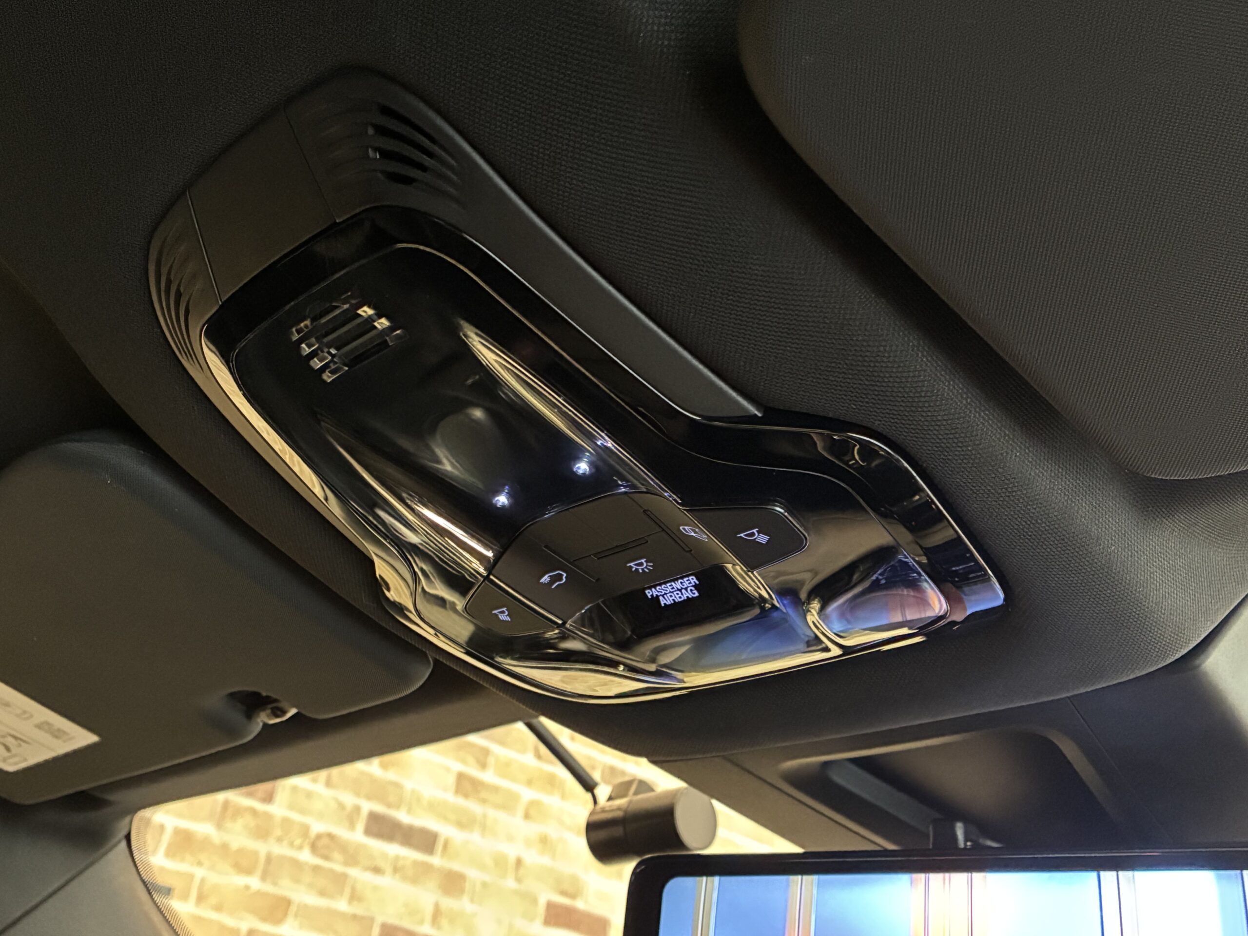 アルファロメオ　トナーレ PHEV Q4 Veloce