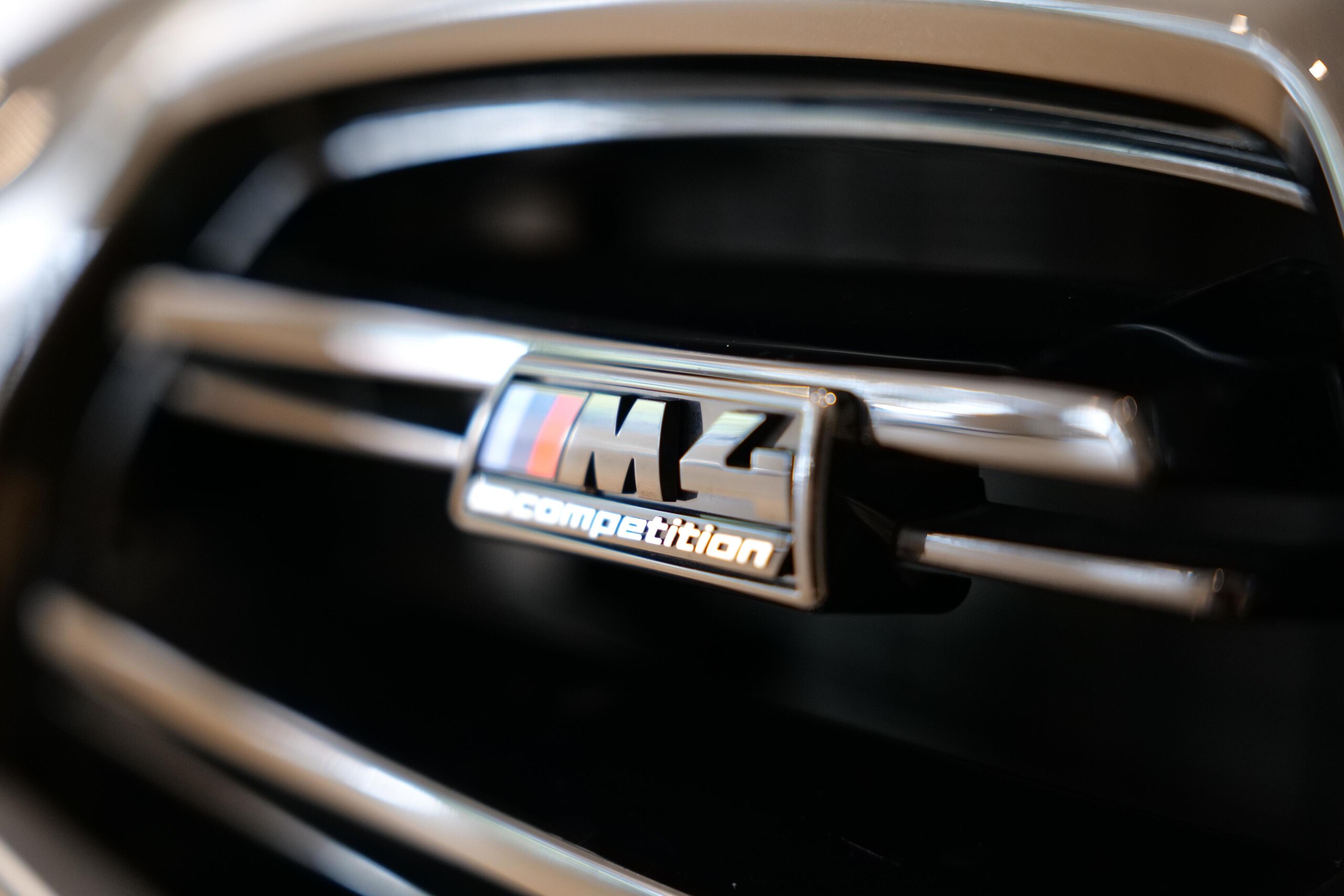 BMW M4クーペ コンペティション M xドライブ 4WD